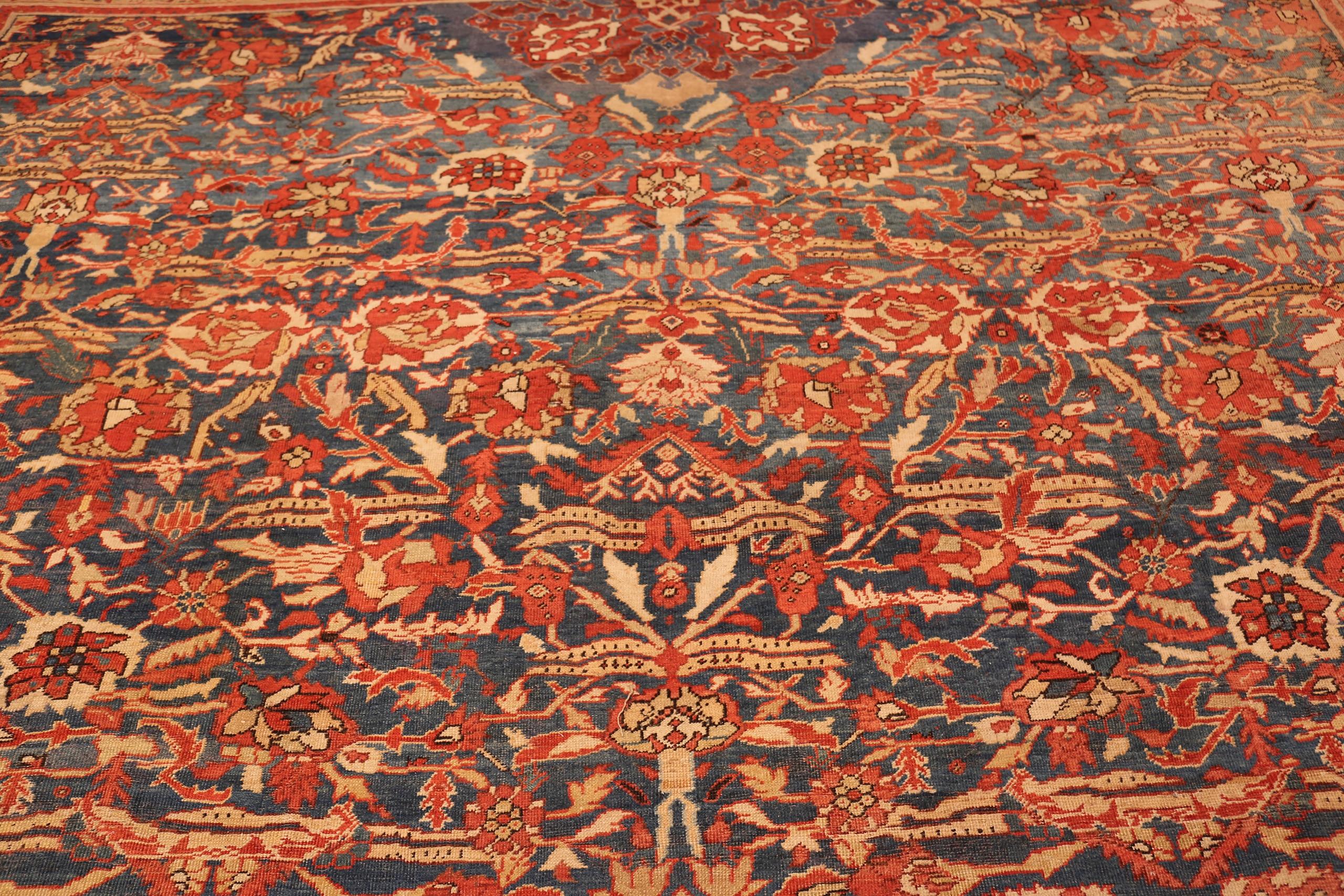 20ième siècle Nazmiyal Collection Antique Persian Rug 13 ft 2 in x 19 ft 3 in en vente