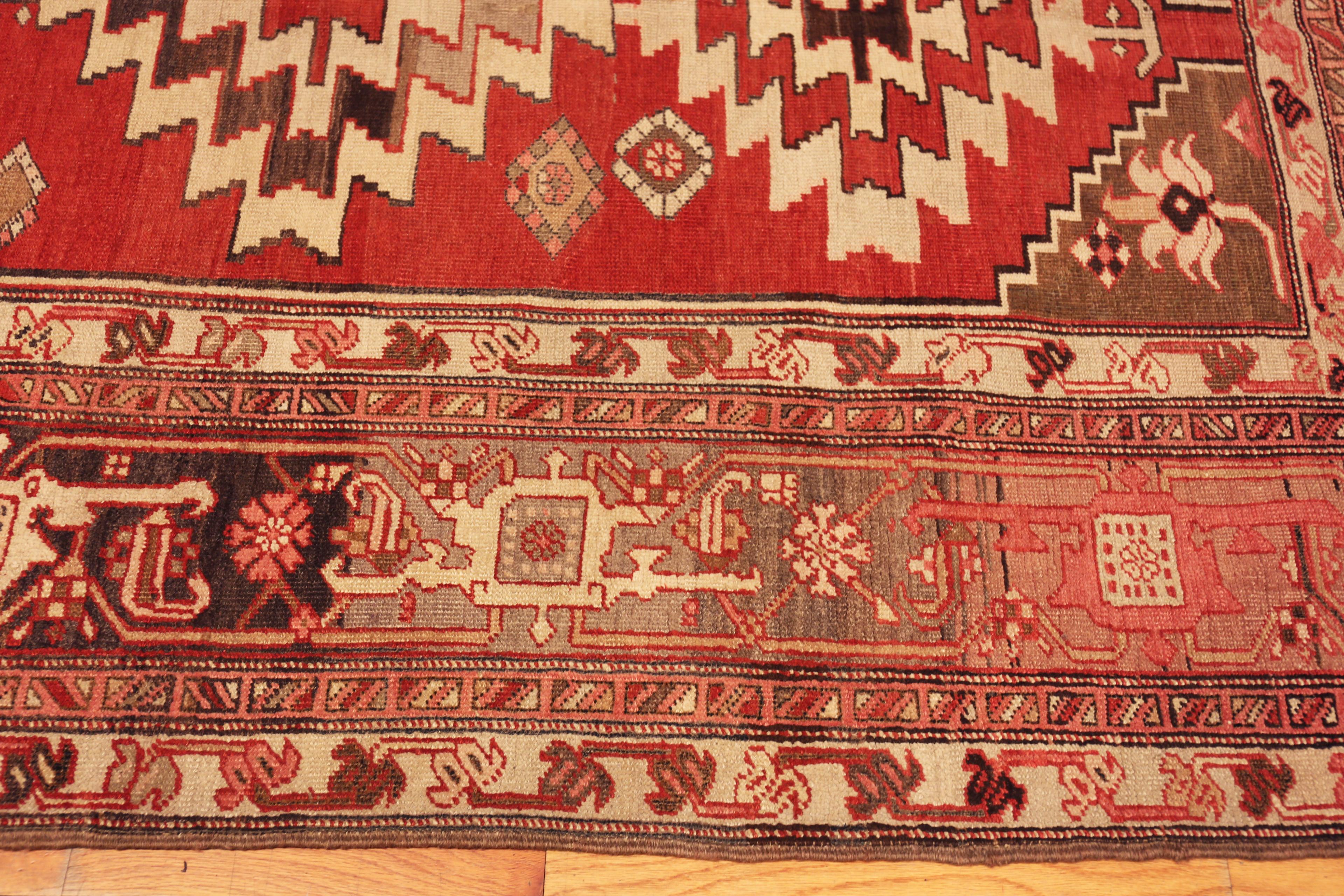 Nazmiyal Collection Antique Persian Serapi Rug 5 ft 8 in x 11 ft 7 in in vendita 2