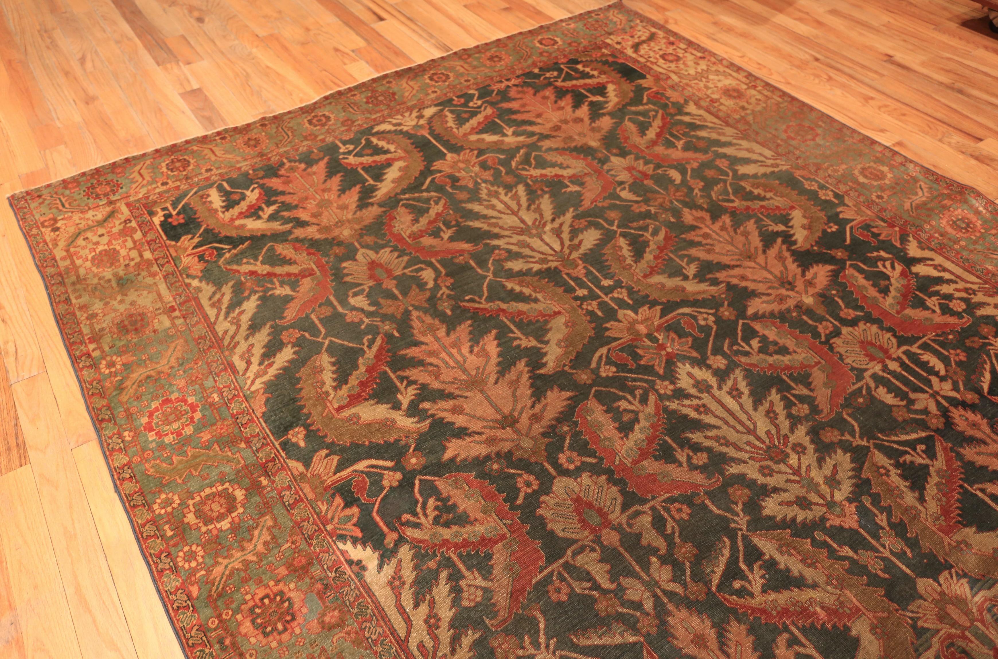 Nazmiyal Collection Antiker Persischer Serapi Teppich 8 ft x 10 ft (19. Jahrhundert) im Angebot