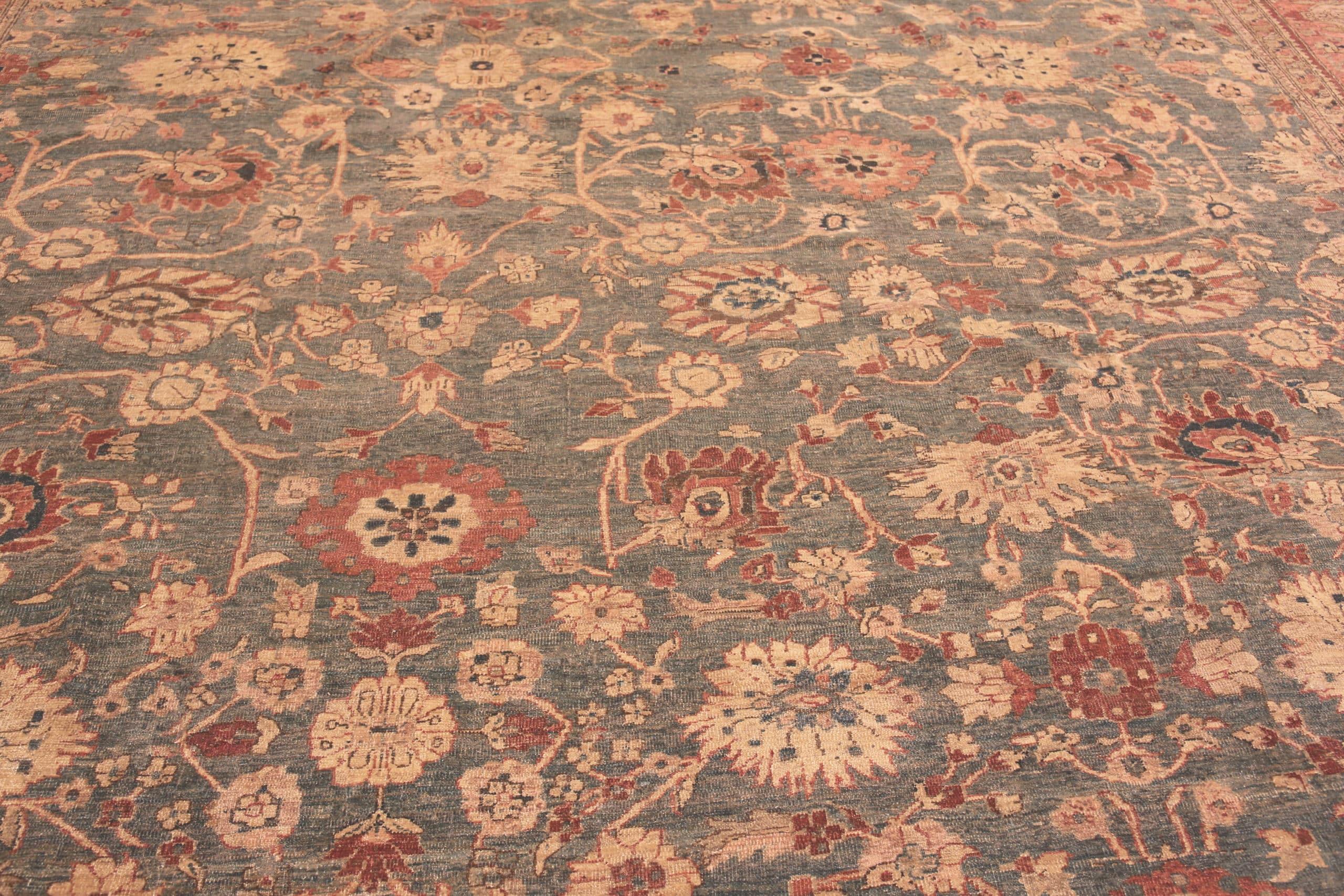 Wool Antique Persian Sultanabad Rug. 14 ft 9 in x 23 ft 6 in  For Sale