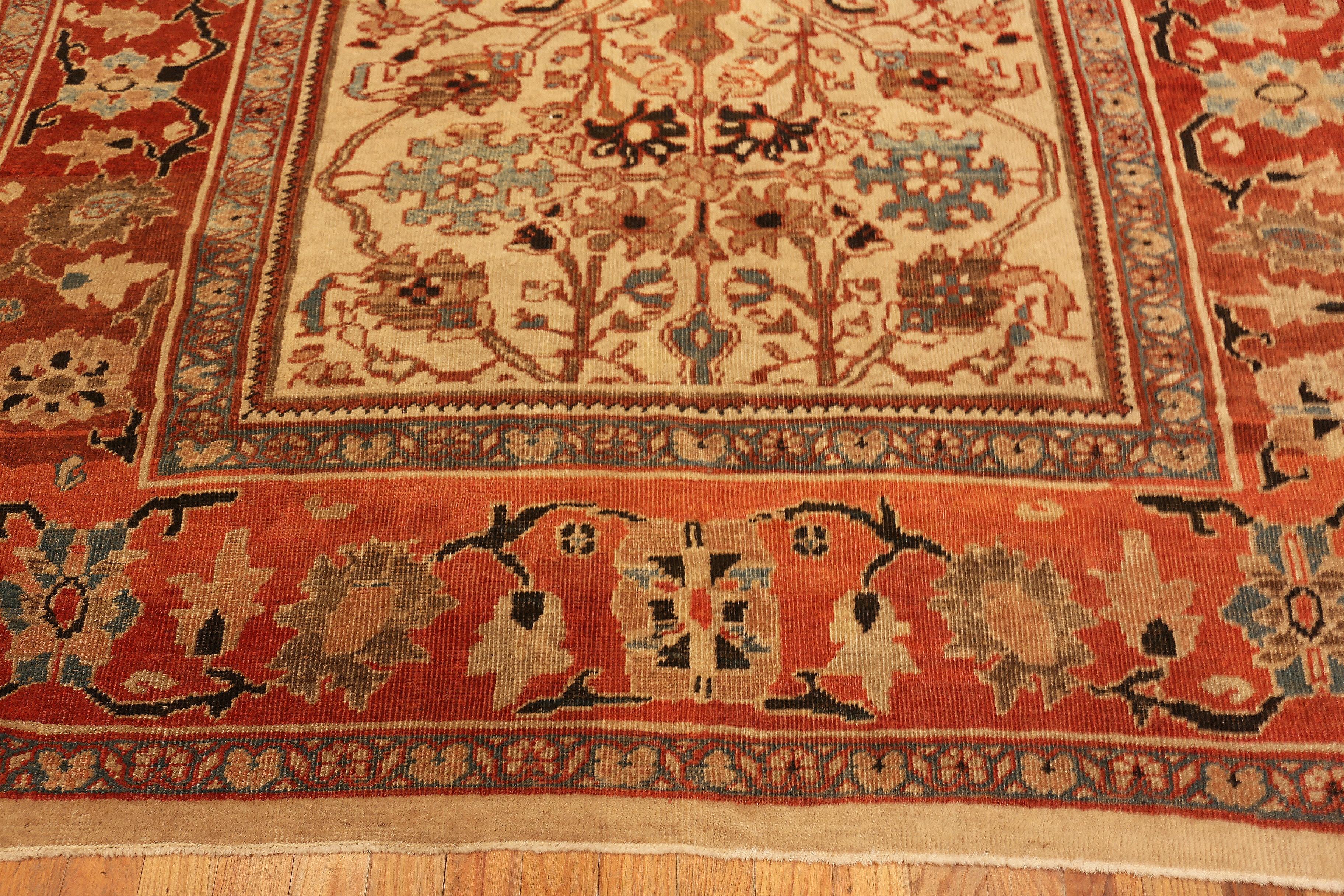 Nazmiyal Collection Antique Persian Sultanabad Rugs 7 ft 10 in x 10 ft 8 in In condizioni buone in vendita a New York, NY