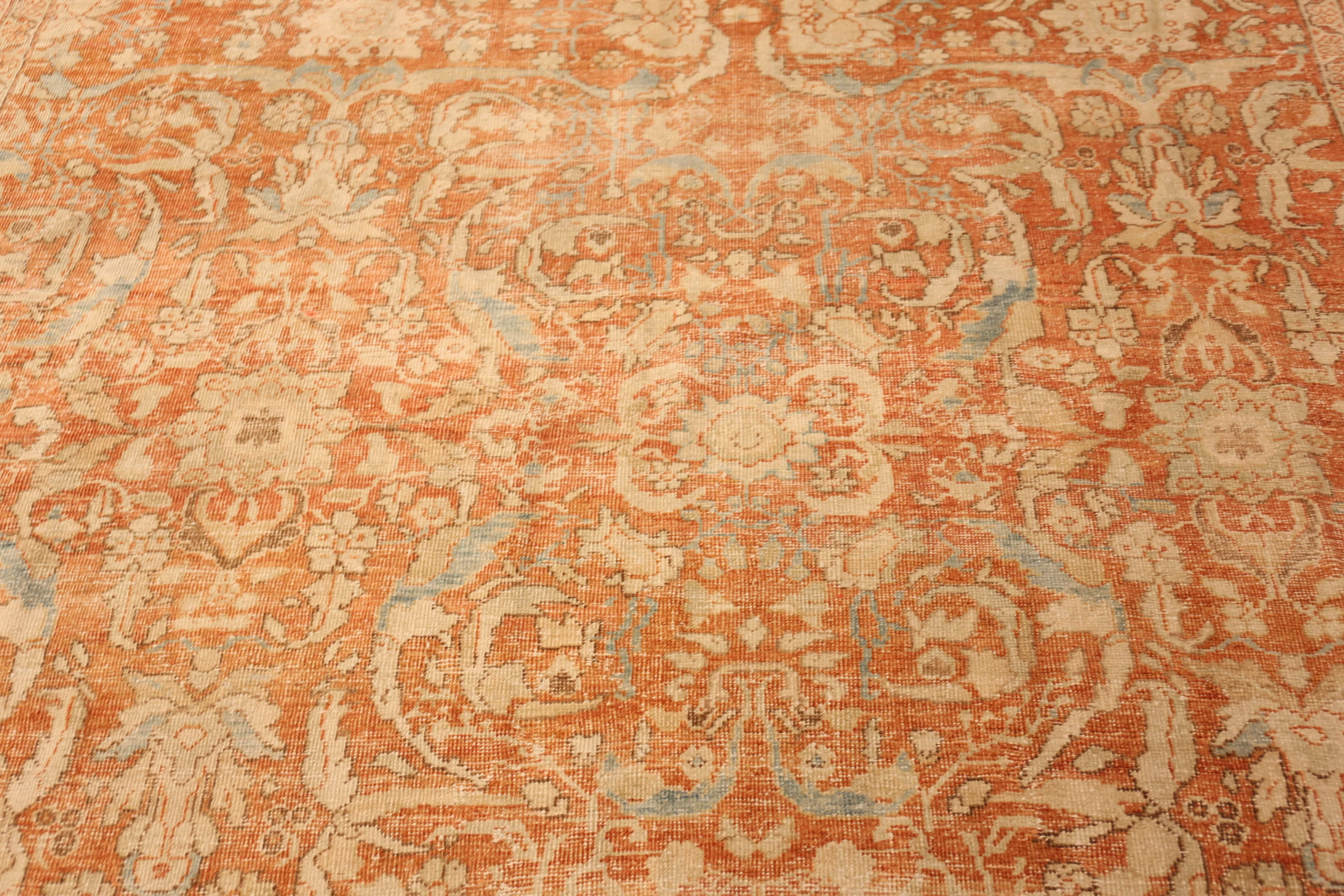 Nazmiyal Collection Antique Persian Sultanabad Rugs 9 ft 5 in x 13 ft 6 in In condizioni buone in vendita a New York, NY