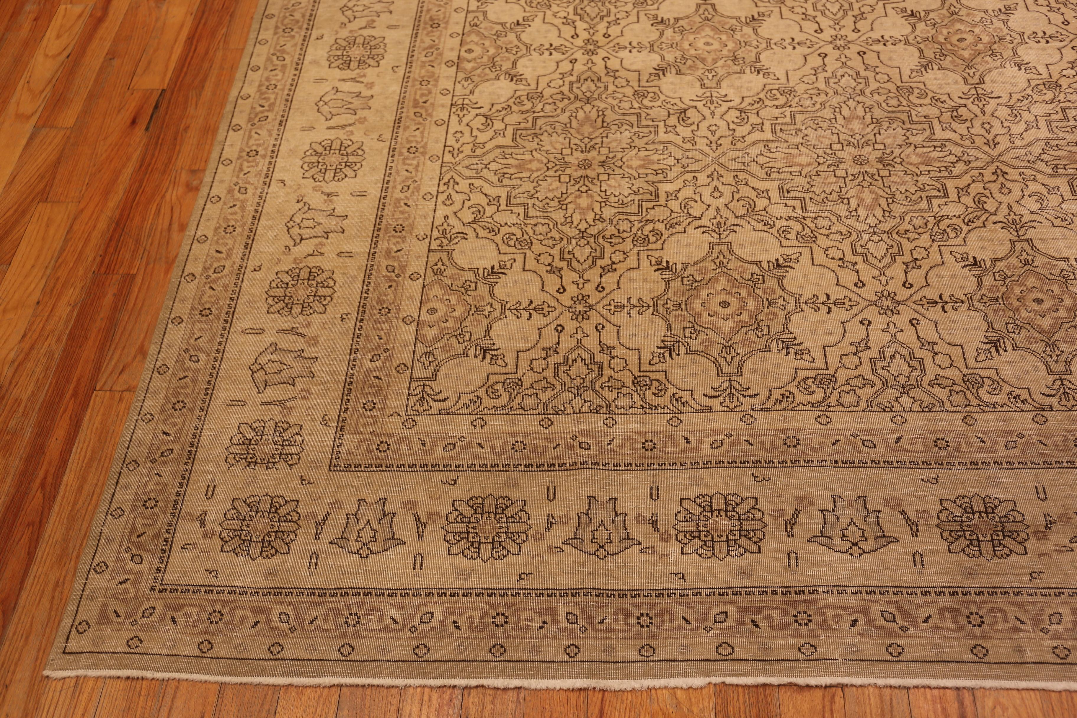 Antique Persian Tabriz Rug, Country of Origin: Persia, Circa Date: 1920