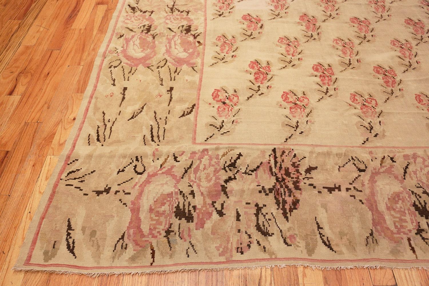 19th Century Antique Romanian Bessarabian Kilim. 12 ft 9 in x 14 ft 3 in For Sale