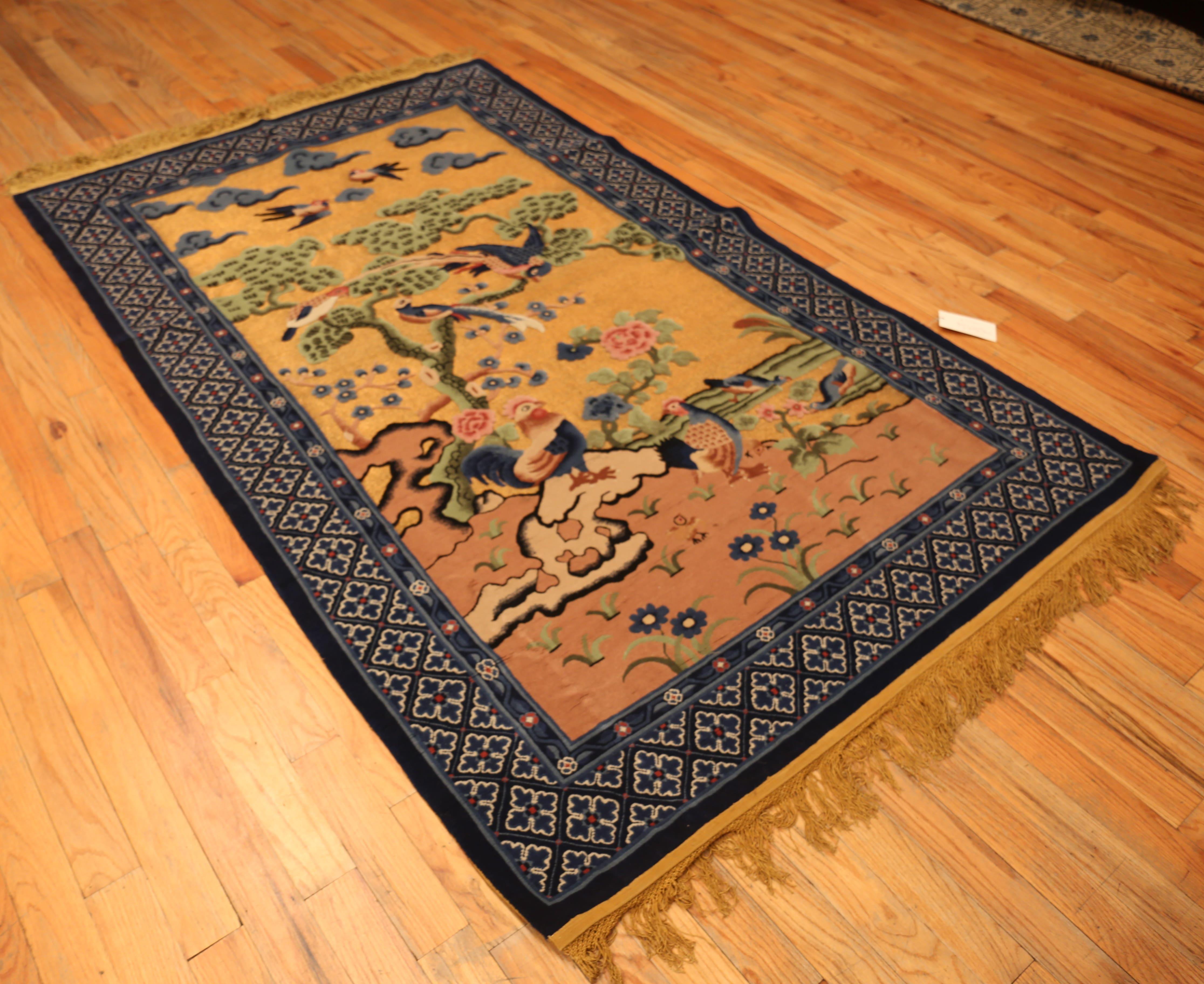 Cinese Tappeto cinese in seta antica e metallizzato Nazmiyal Collection 5 ft x 8 ft 2 in in vendita