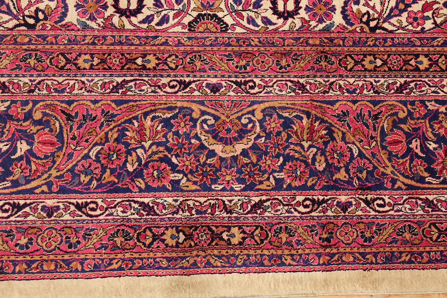 Hand-Knotted Antique Silk Kashan Persian Area Rug.  9 ft x 13 ft For Sale