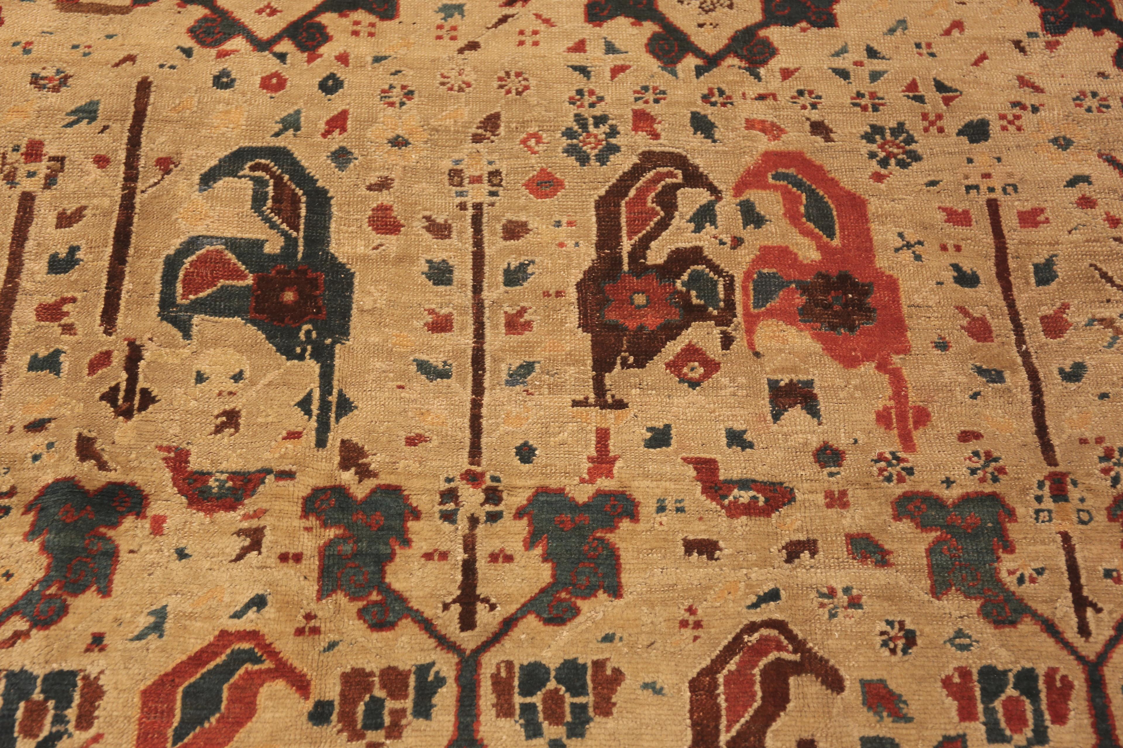 Antiker persischer Stammeskunst-Teppich in Bakshaish-Optik. 8 ft 8 in x 11 ft 3 in (19. Jahrhundert) im Angebot