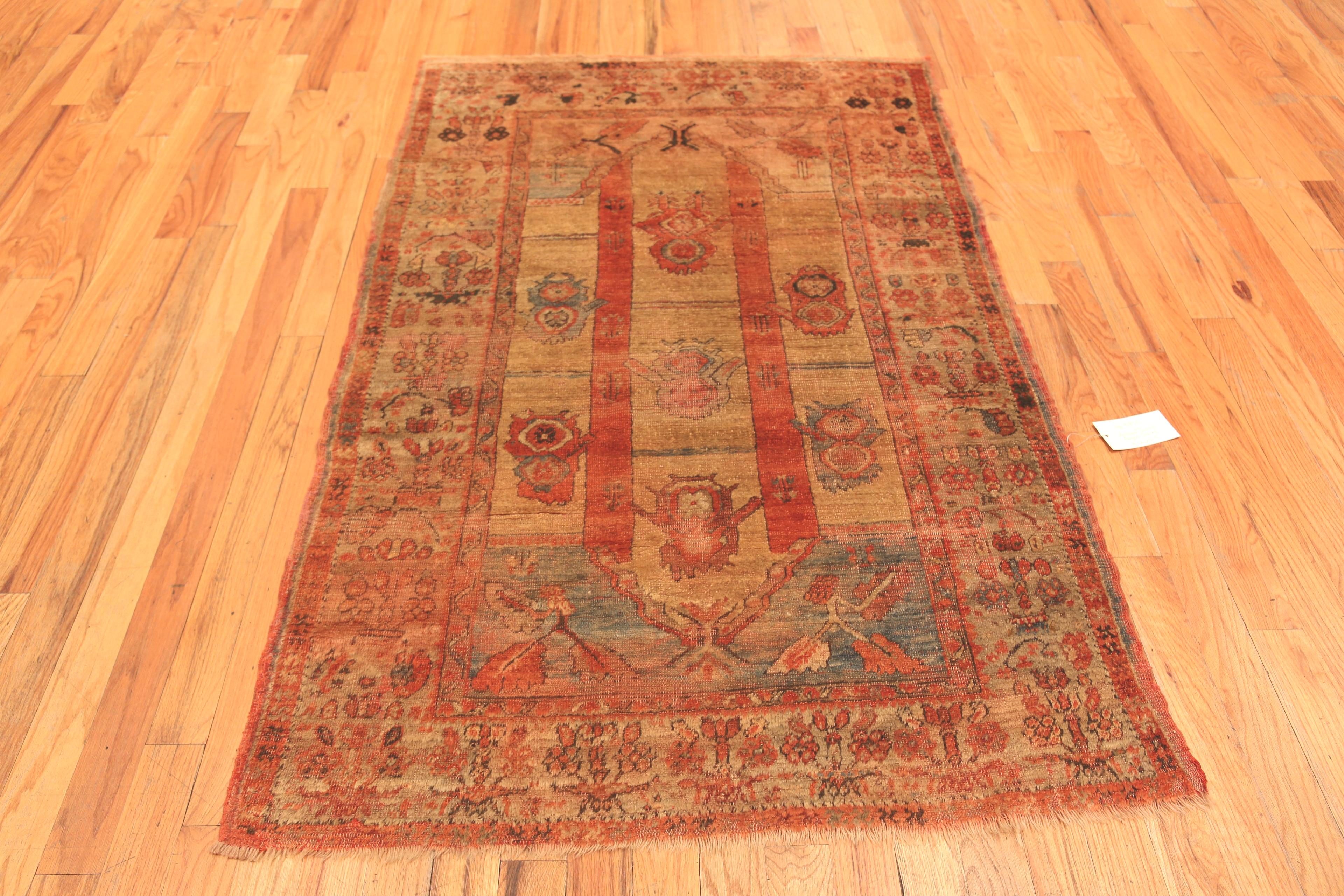 Antique Turkish Angora Oushak Rug, Country of origin: Turkish rugs, Circa date: 1900. Size: 4 ft 2 in x 6 ft 9 in (1.27 m x 2.05 m)
 