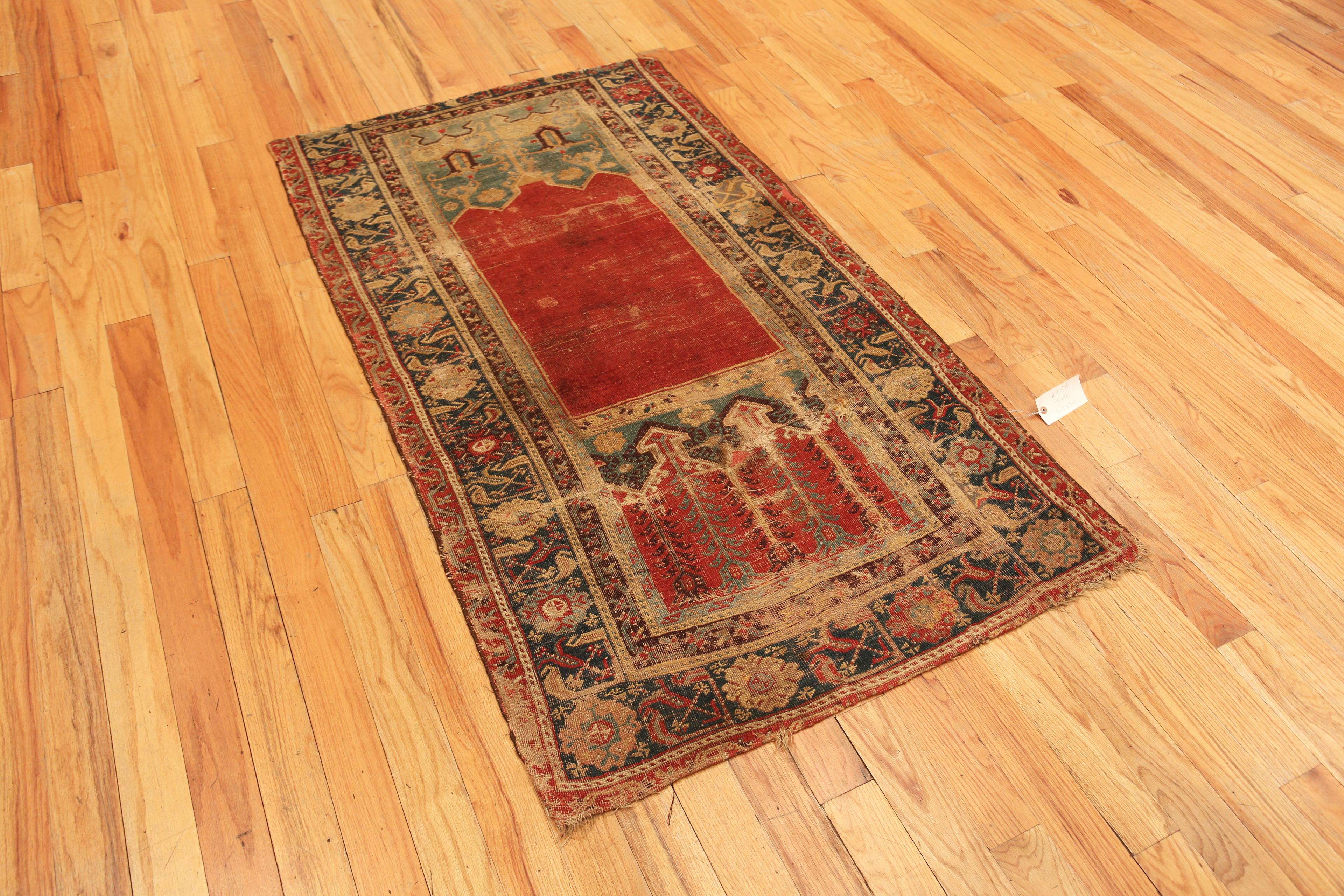 Antique Turkish Ladik Prayer Rug, Country Of Origin: Turkey, Circa date: 1850. Size: 3 ft 3 in x 5 ft 8 in (0.99 m x 1.73 m)