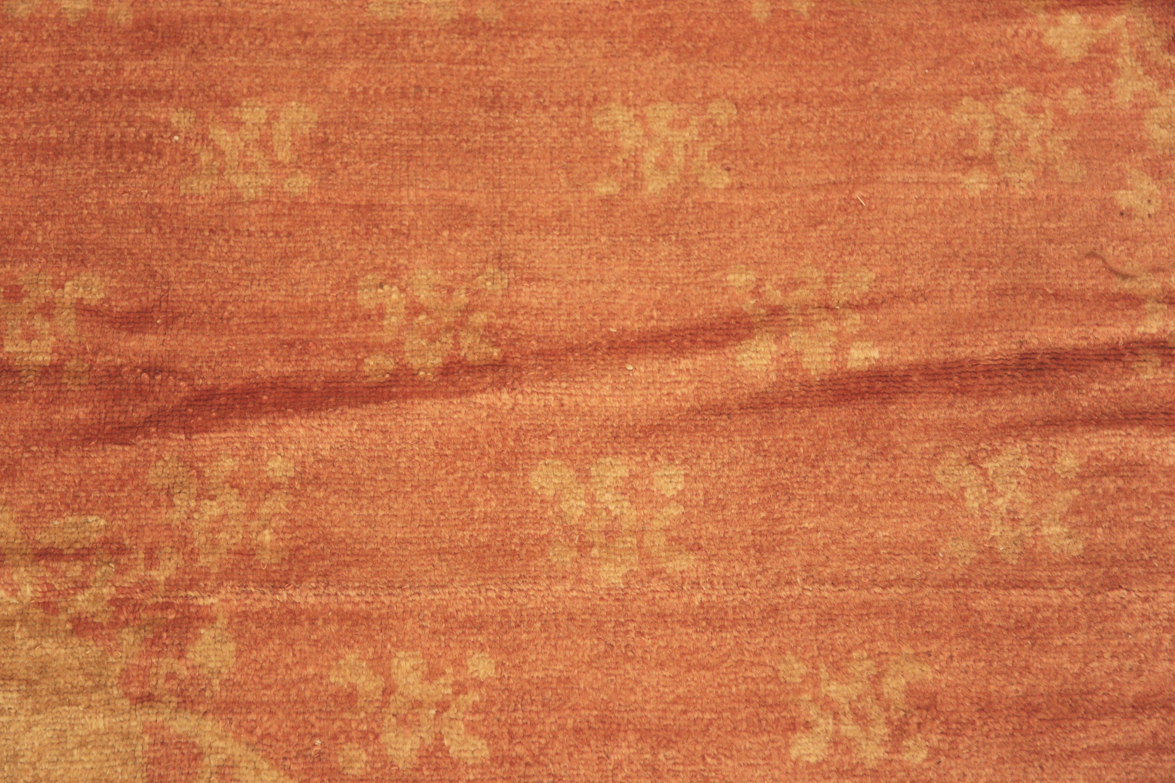 Lana Tappeto antico turco Oushak quadrato. 13 ft x 13 ft 9 in in vendita