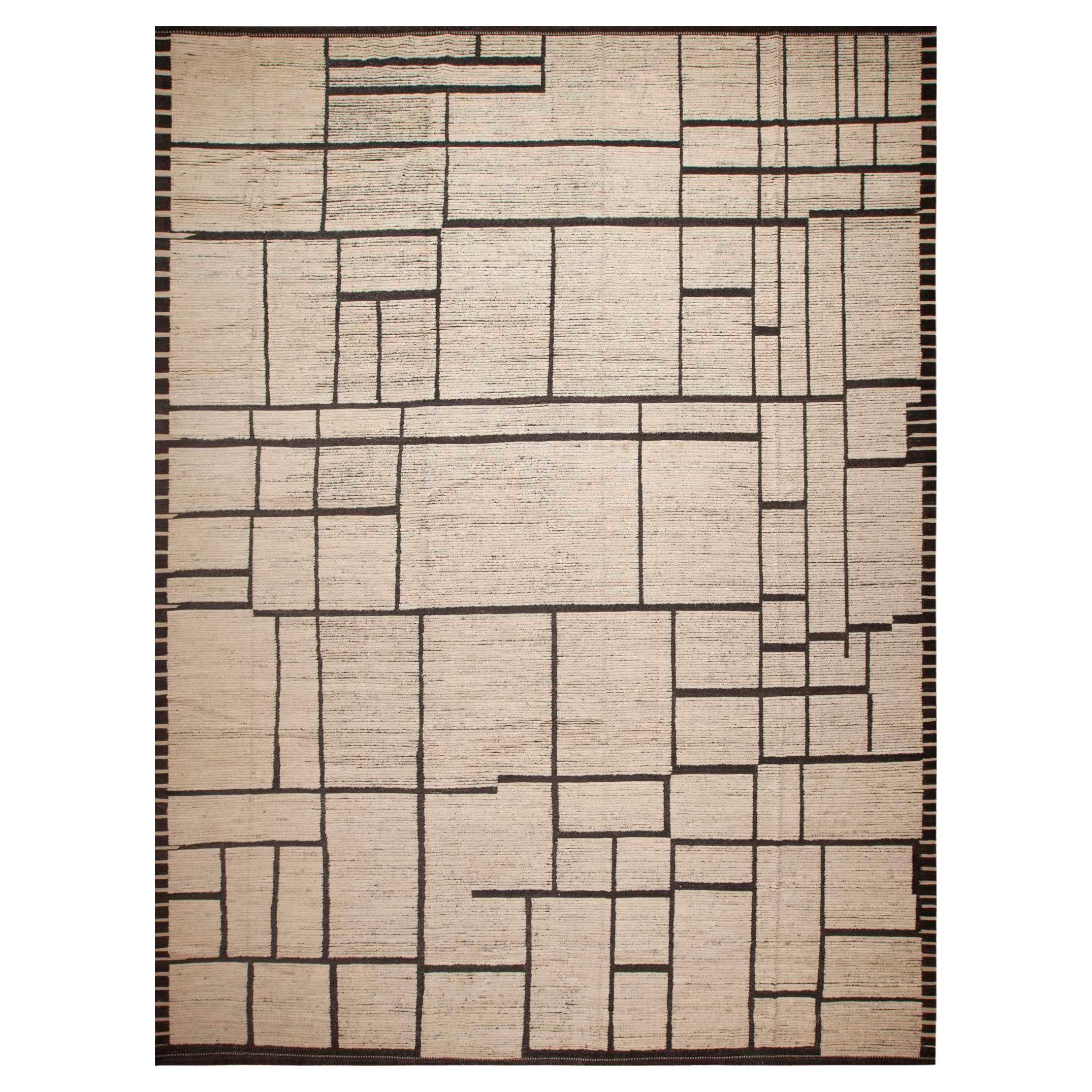 Nazmiyal Collection Artistic Geometric Design Modern Area Rug 14'4" x 18'9" For Sale
