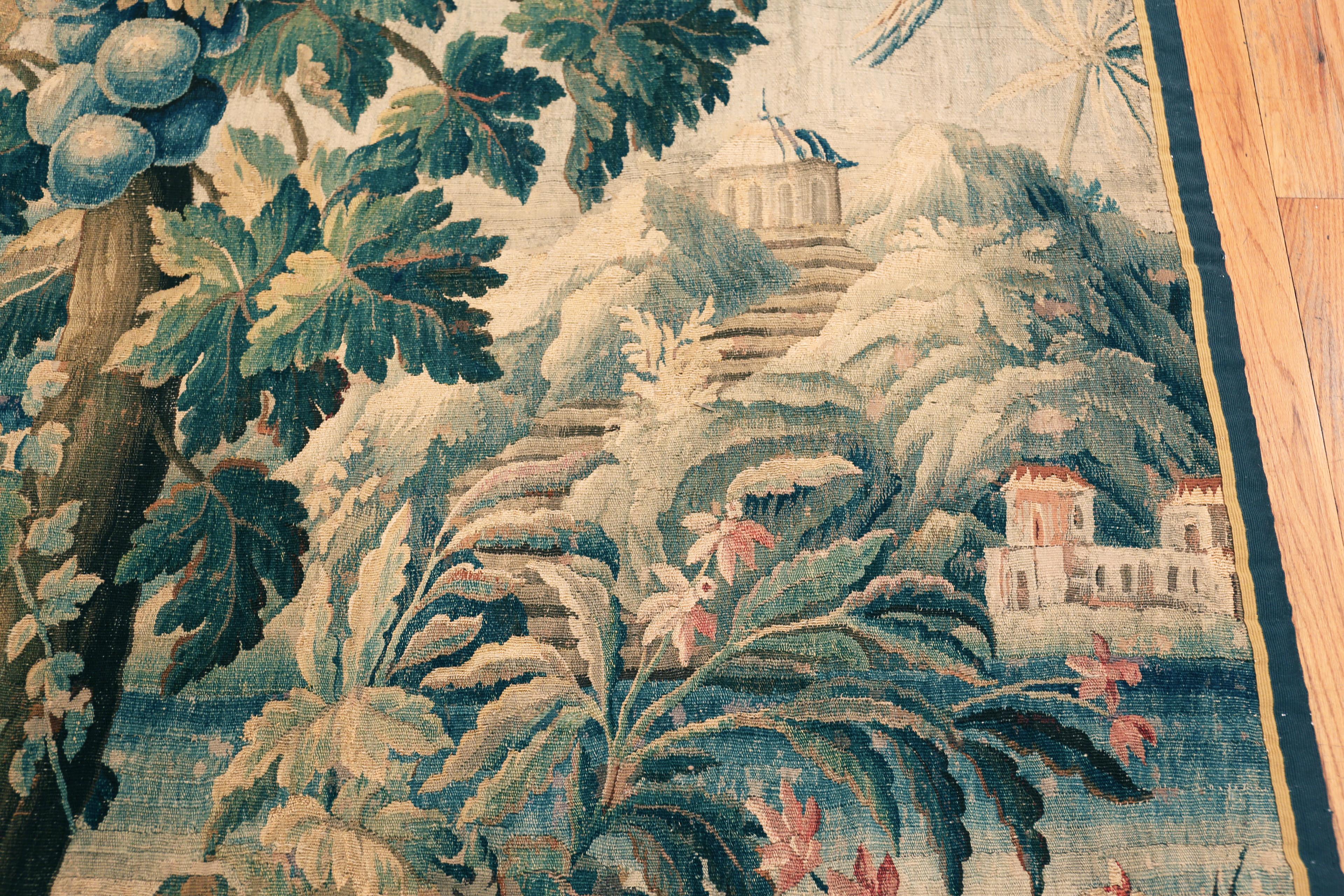 Fino al XVIII secolo Nazmiyal Collection Arazzo belga Verdure Garden Pavilion 5 ft 8 in x 7 in in vendita