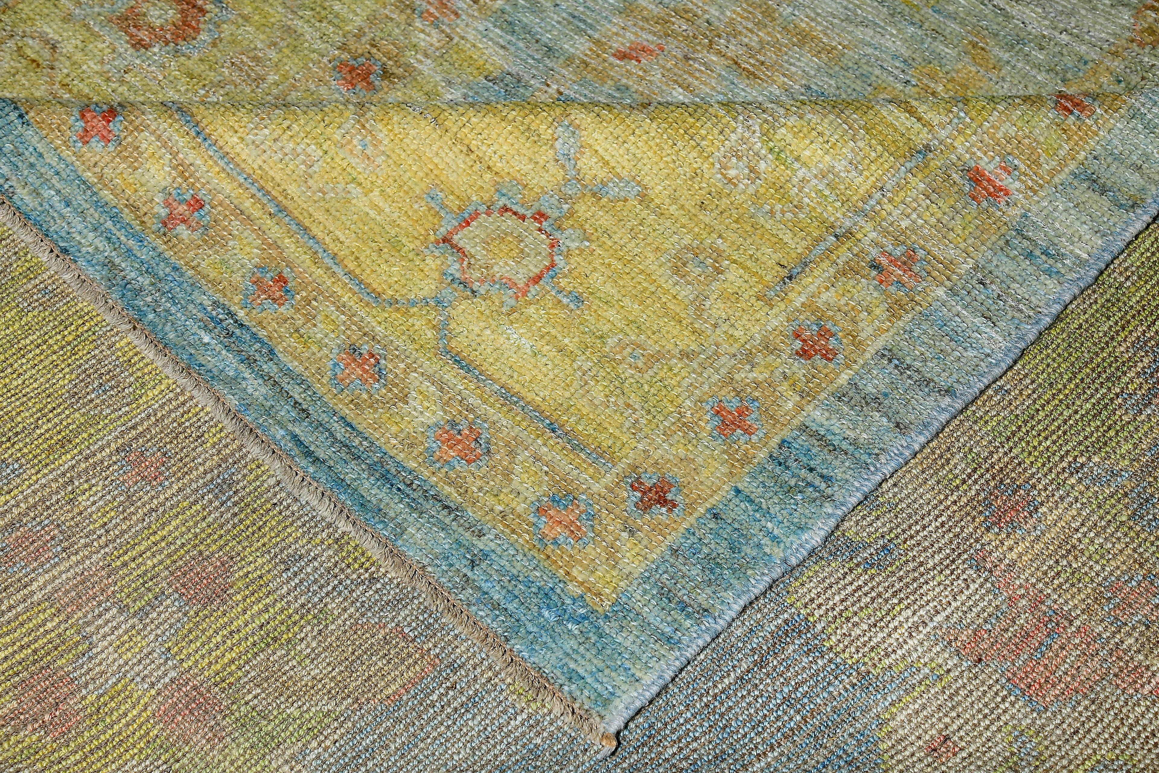 Nazmiyal Collection Blue Background Modern Turkish Oushak Rug 6ft 2in x 9ft 9in In New Condition In New York, NY