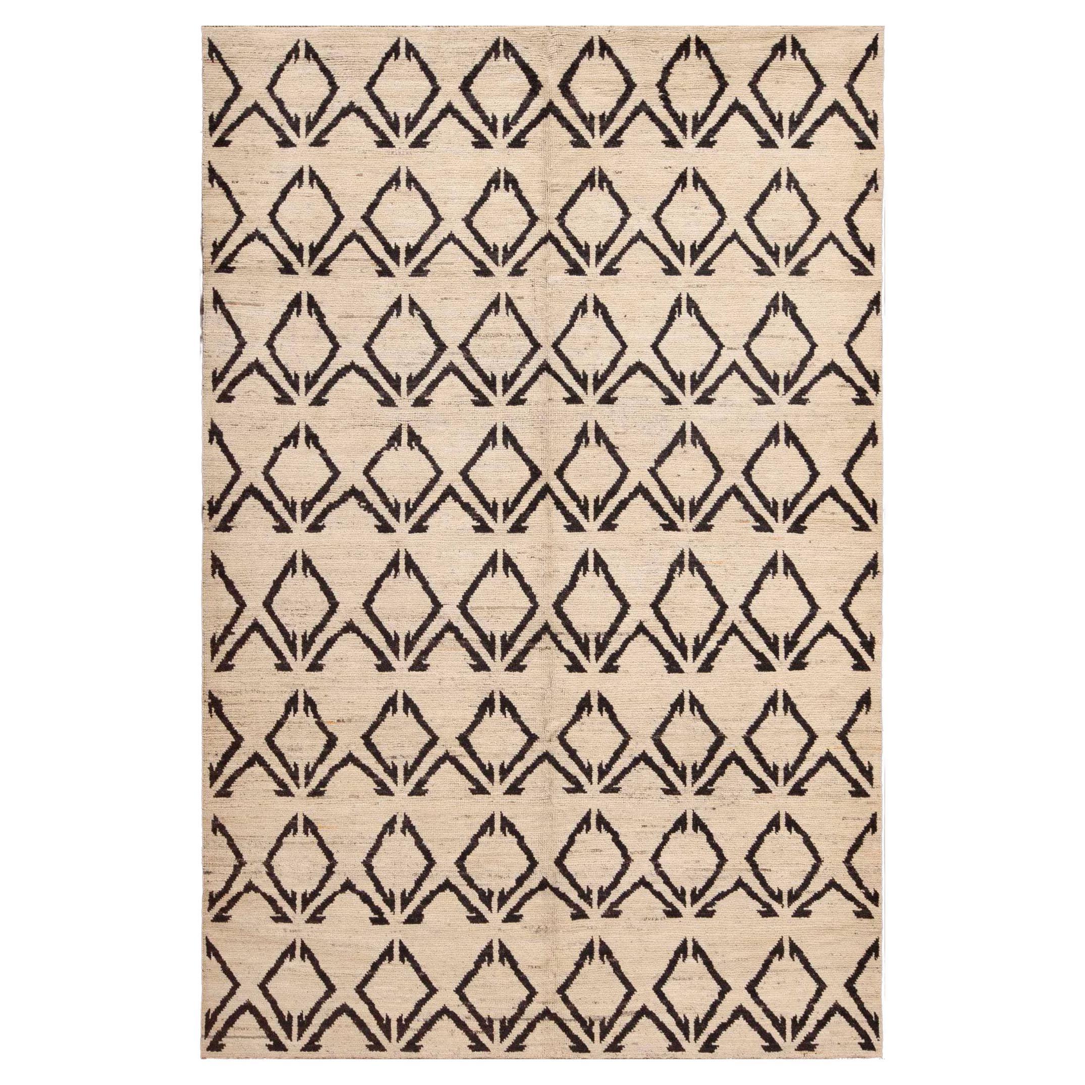Nazmiyal Collection Bold Charcoal Tribal Geometric Modern Area Rug 6'4" x 9'5" For Sale