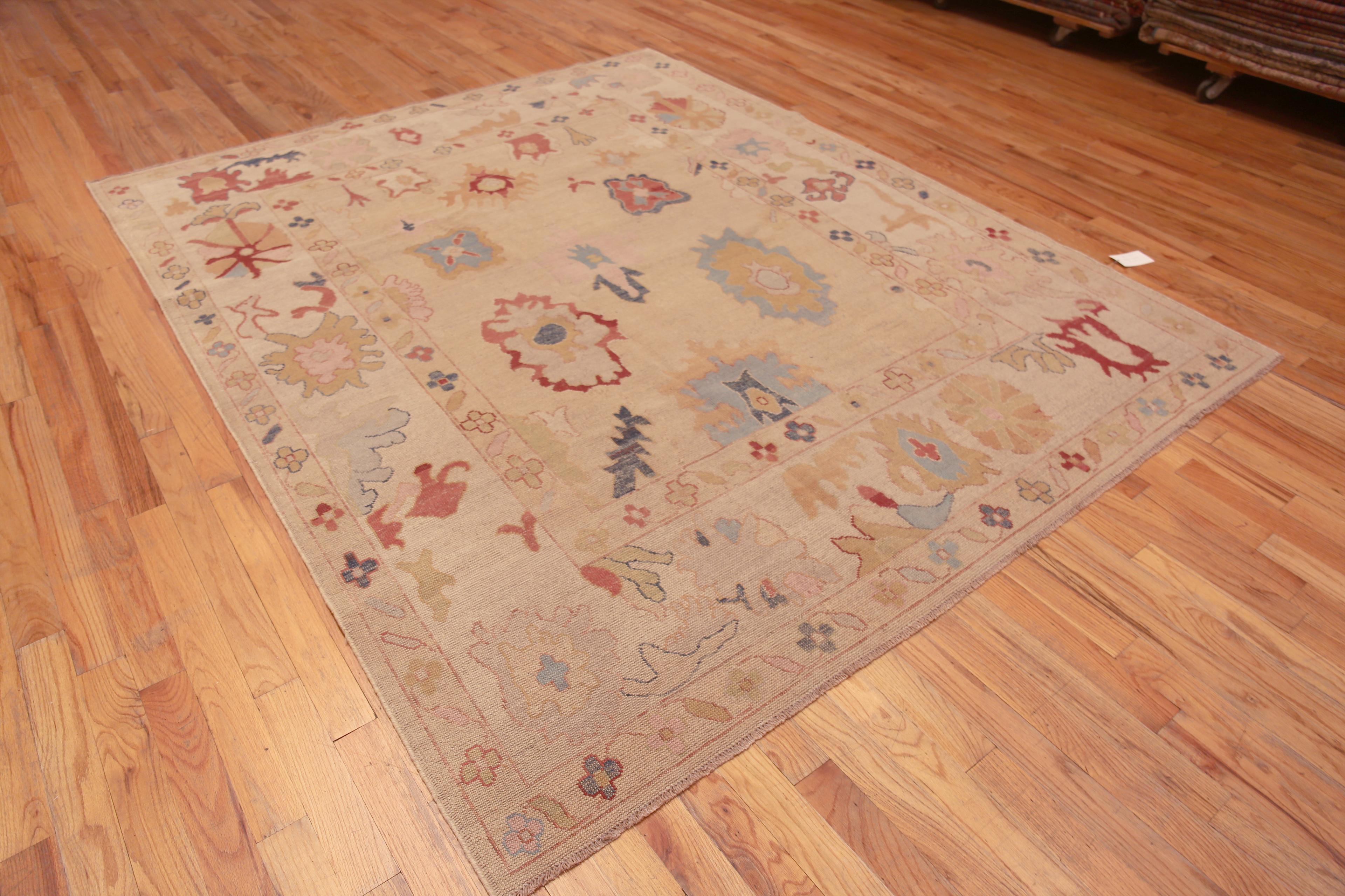Beautiful Colorful Bold Modern Turkish Oushak Design Area Rug, Country of origin: Central Asia, Circa date: Modern Rugs