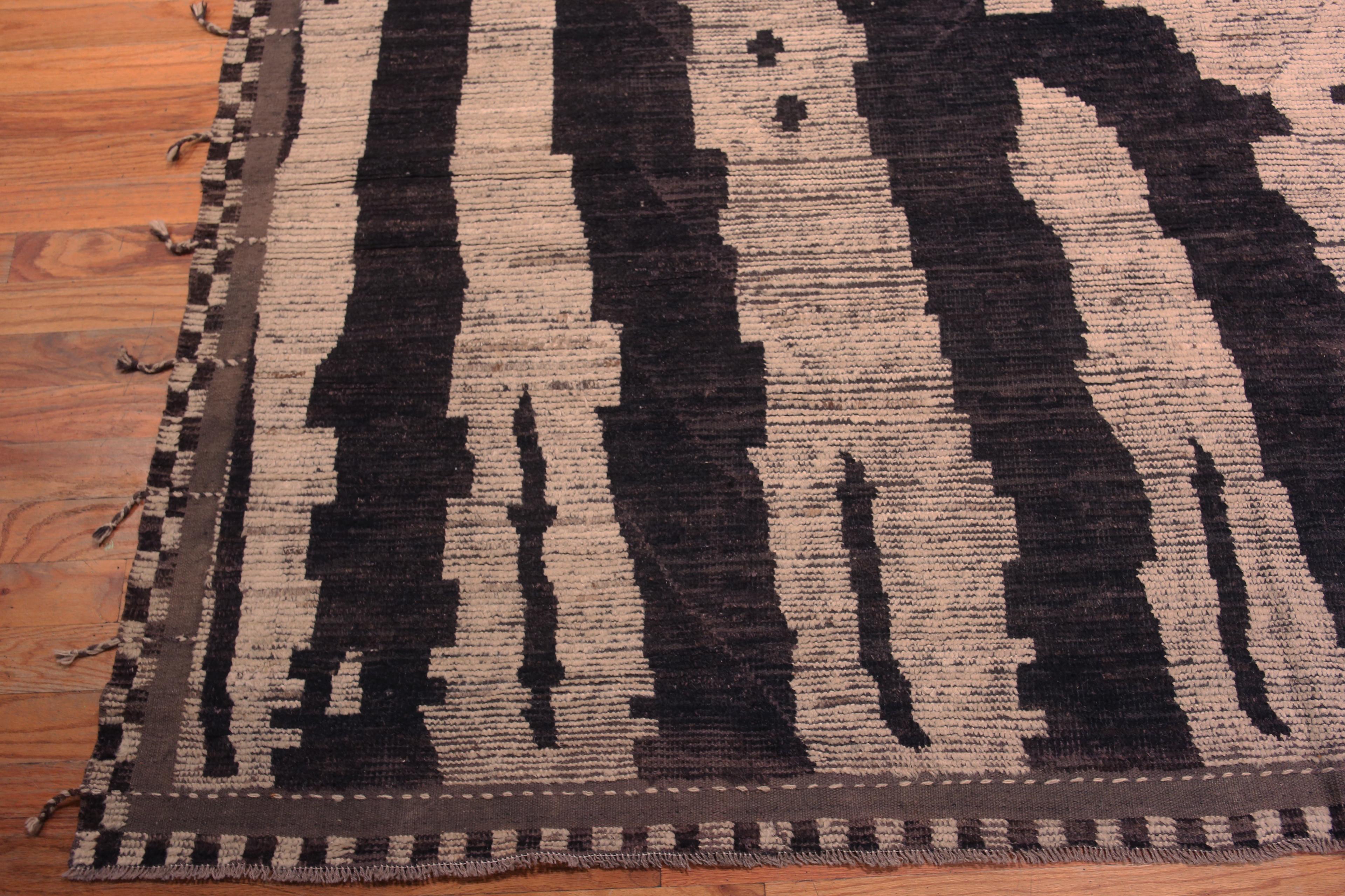 Wool Nazmiyal Collection Bold Oversized Tribal Geometric Modern Rug 19'5