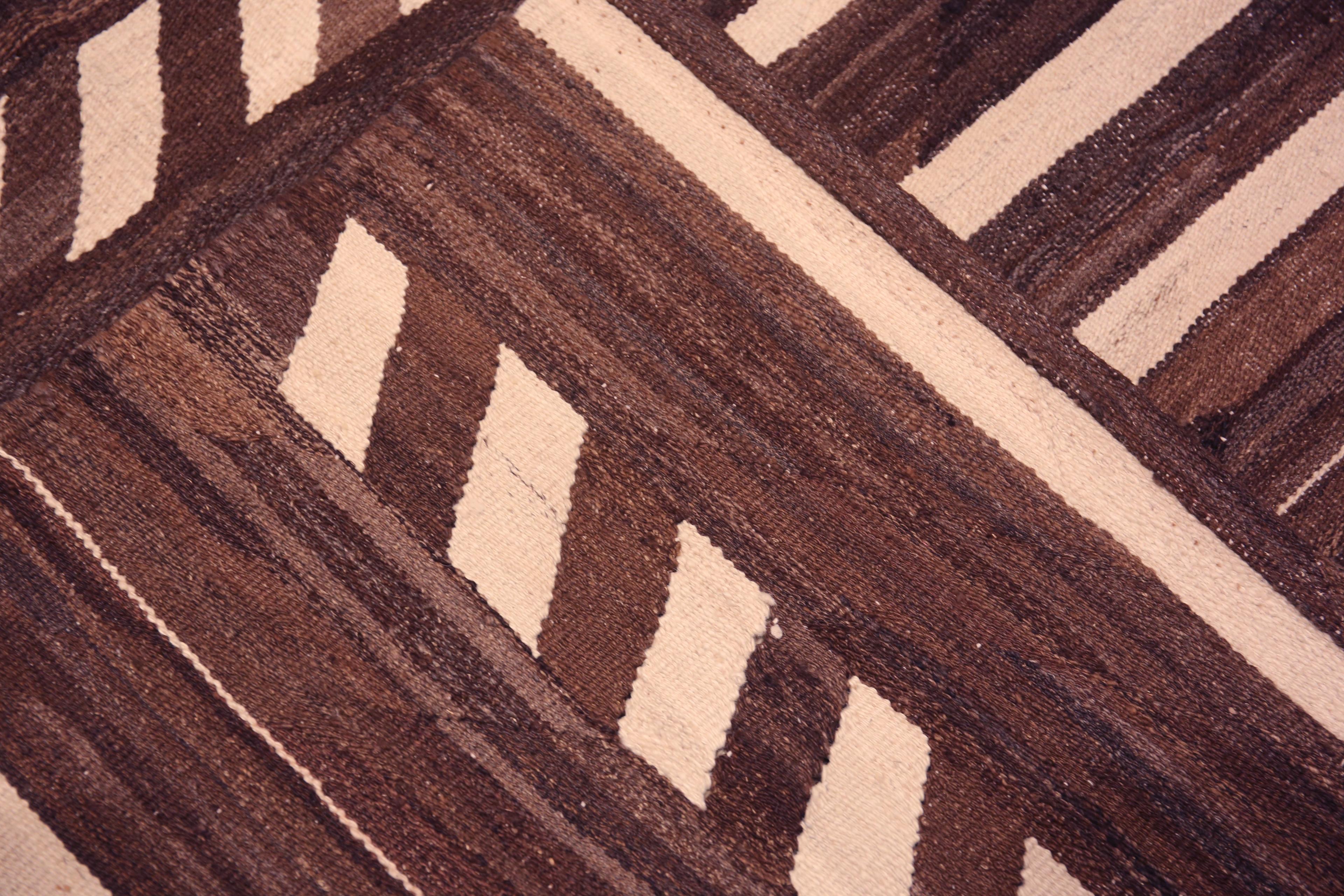 Wool Nazmiyal Collection Brown Geometric Flatwoven Modern Kilim Area Rug 13'6