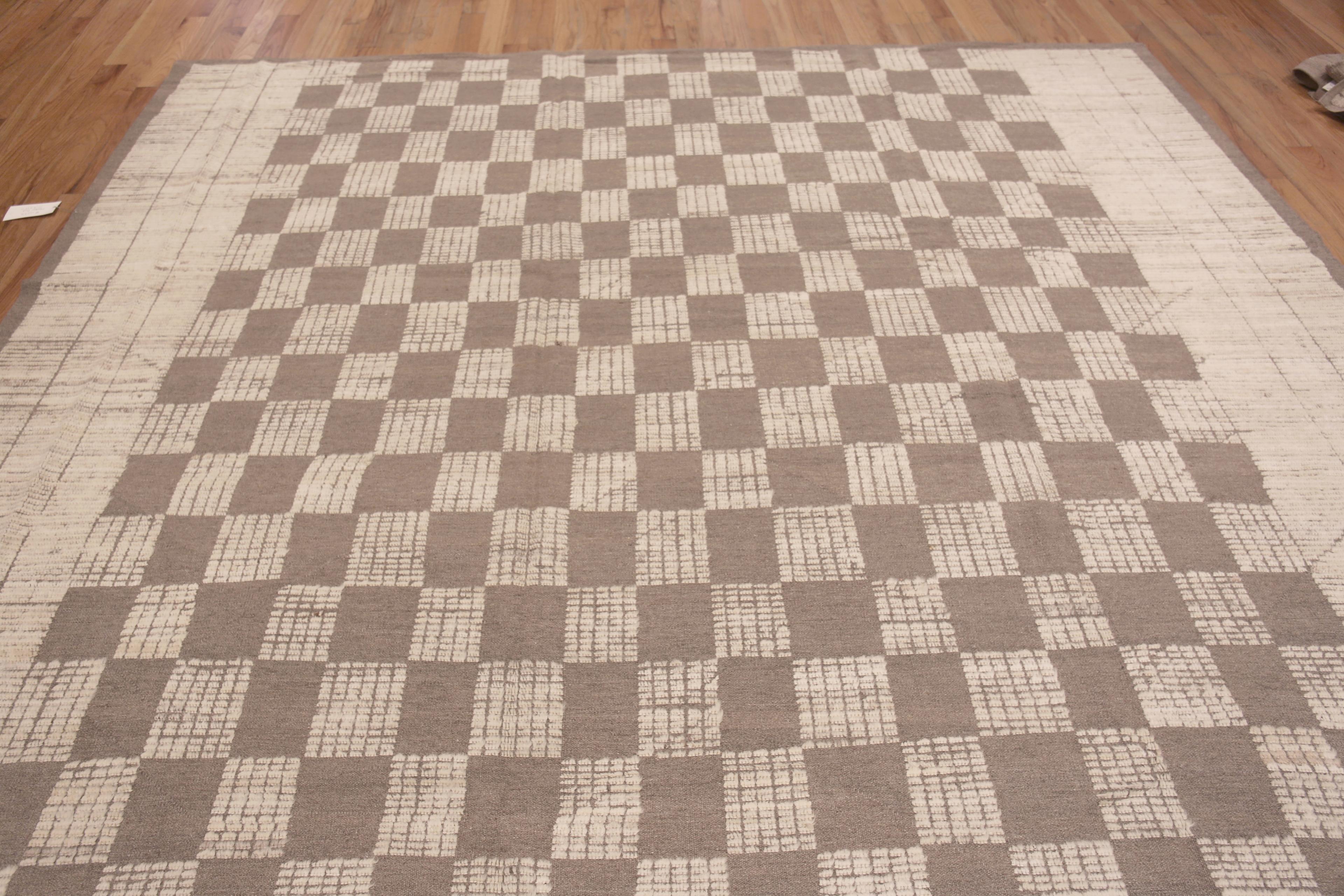 Tribale Nazmiyal Collection Tappeto moderno con design tribale a scacchiera marrone 10'8