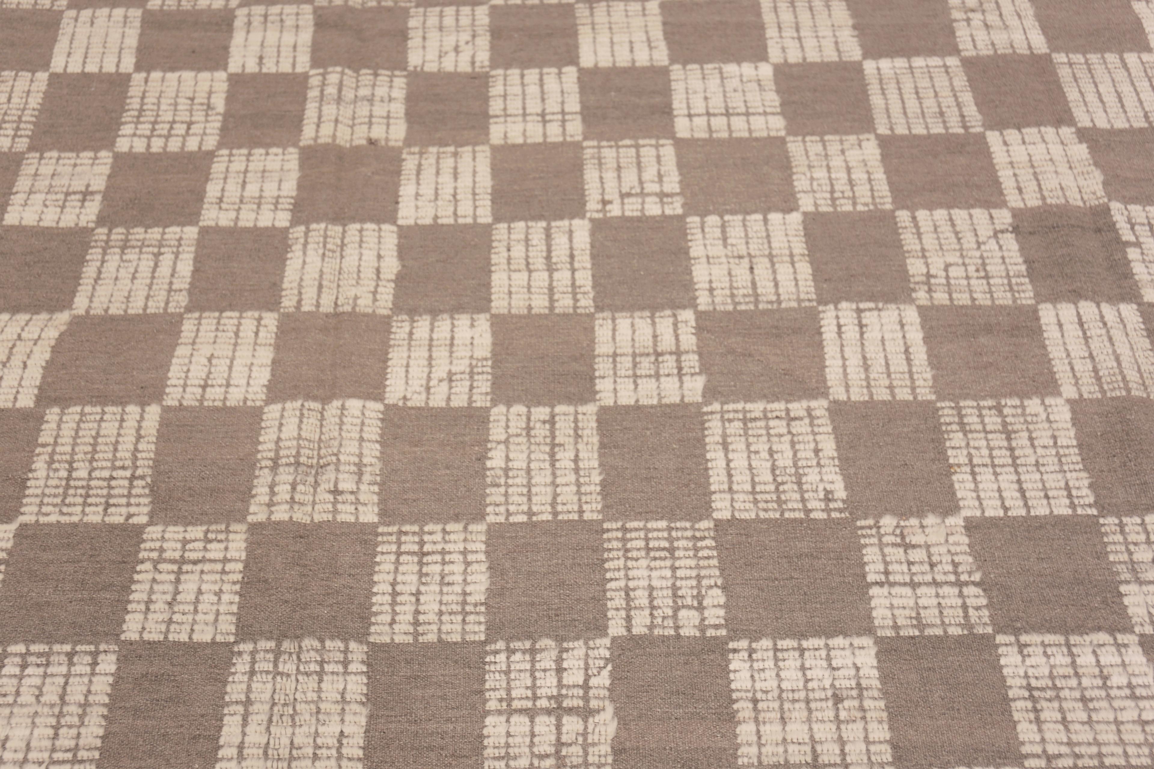 Contemporary Nazmiyal Collection Brown Tribal Checkerboard Design Modern Rug 10'8