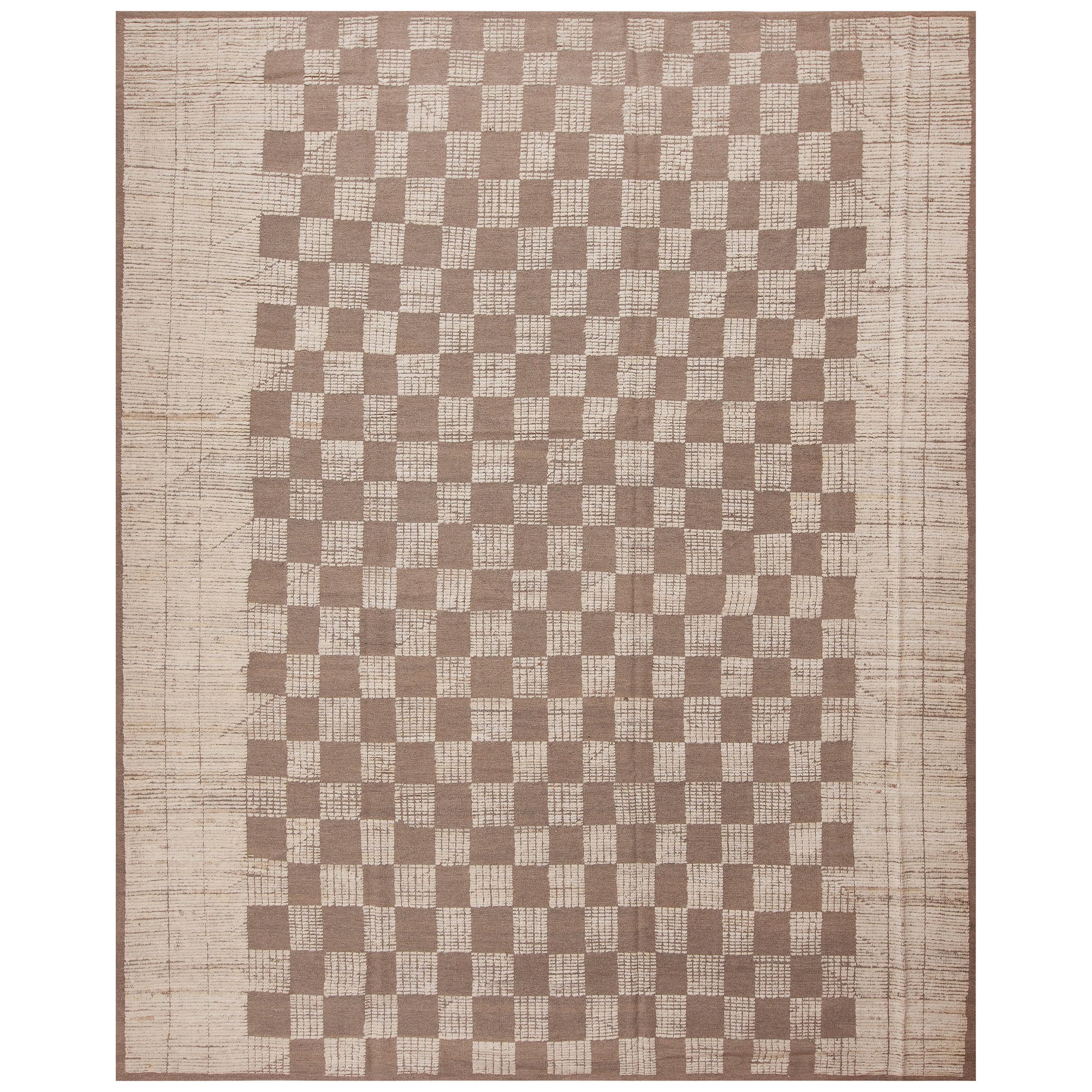 Nazmiyal Collection Tappeto moderno con design tribale a scacchiera marrone 10'8" x 13'