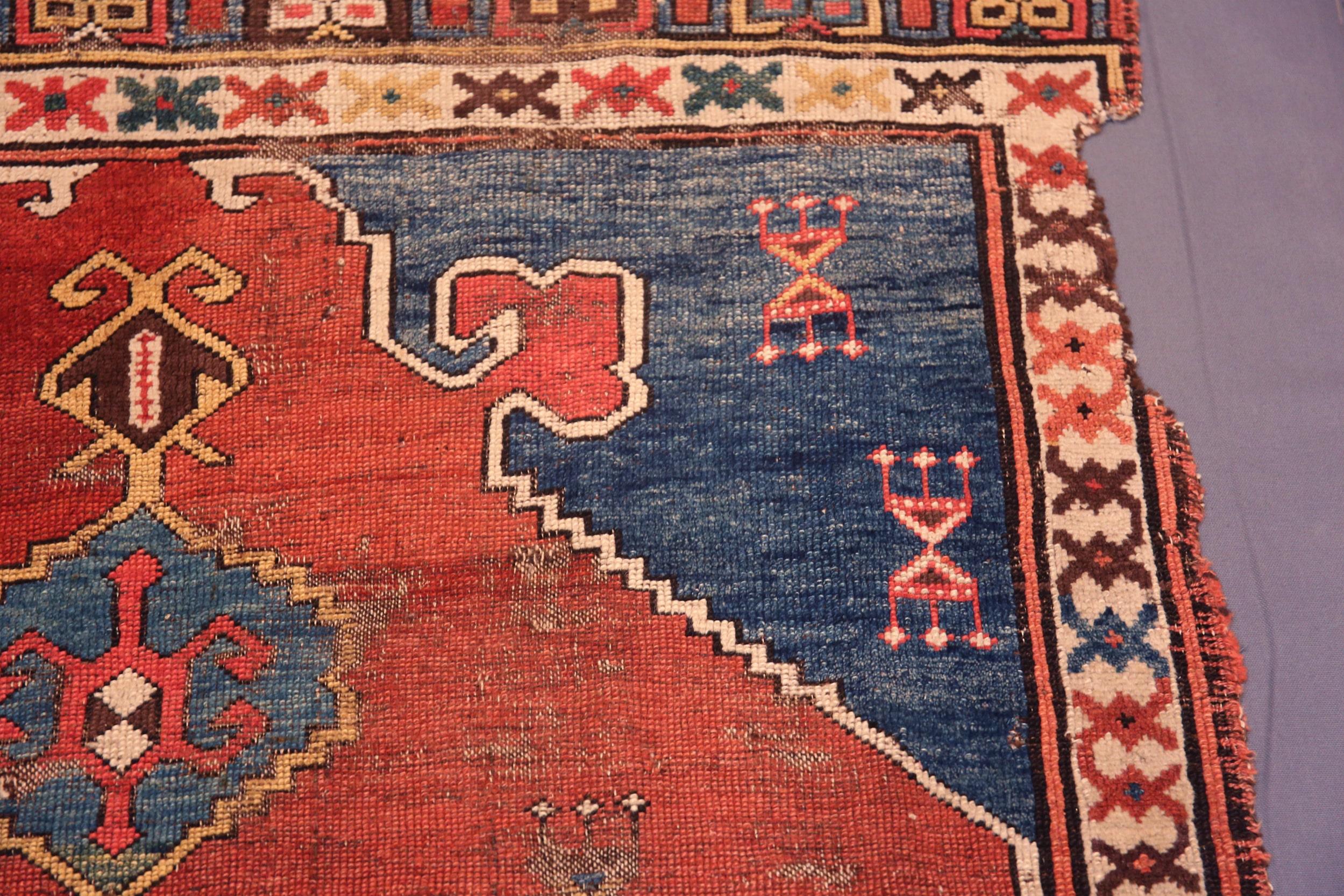 Collection Nazmiyal Collection Central Anatolian Karapinar Rug 3 ft 11 in x 3 ft 4 in Bon état - En vente à New York, NY
