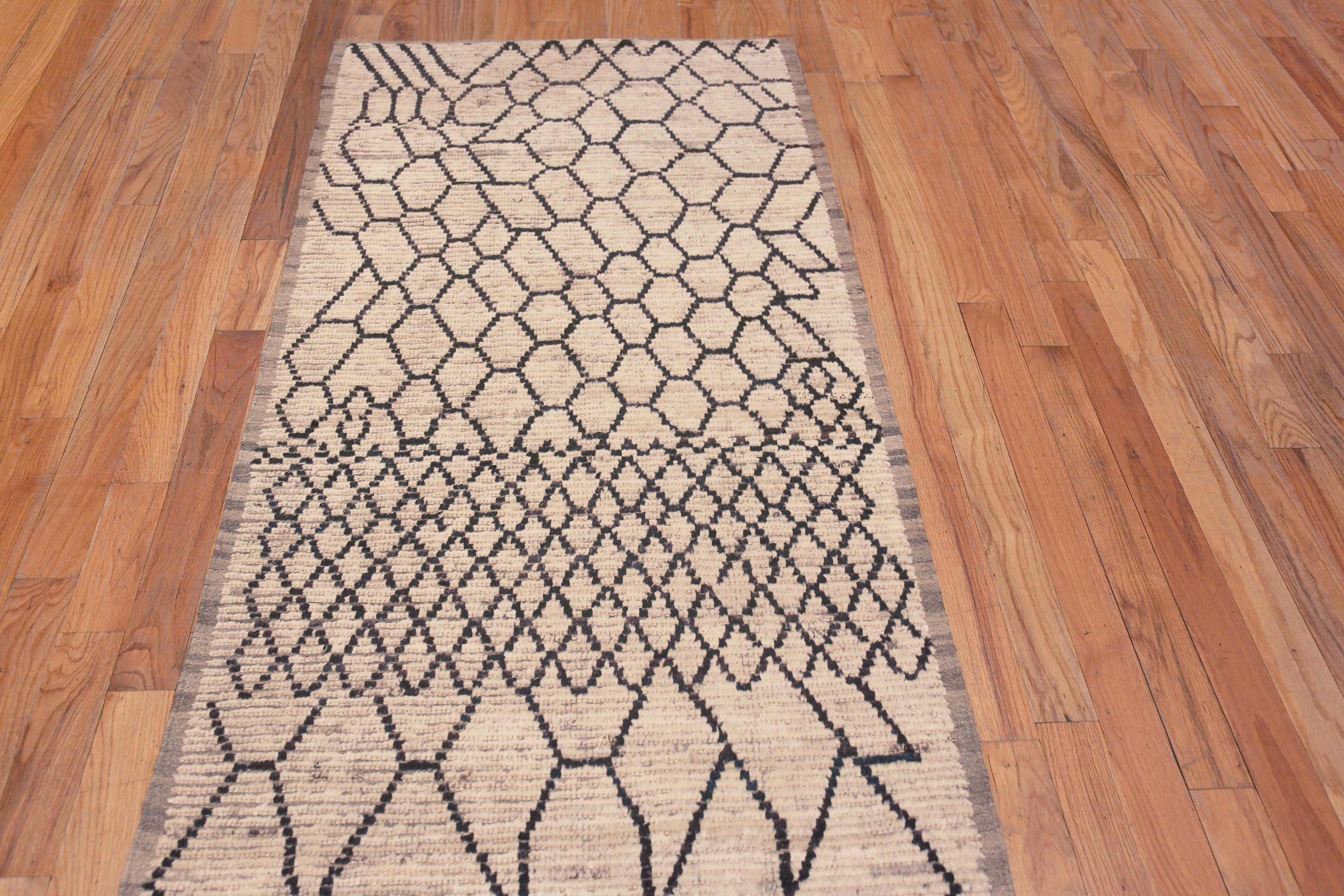 Hand-Knotted Nazmiyal Collection Charcoal Tribal Geometric Modern Runner Rug 3'4