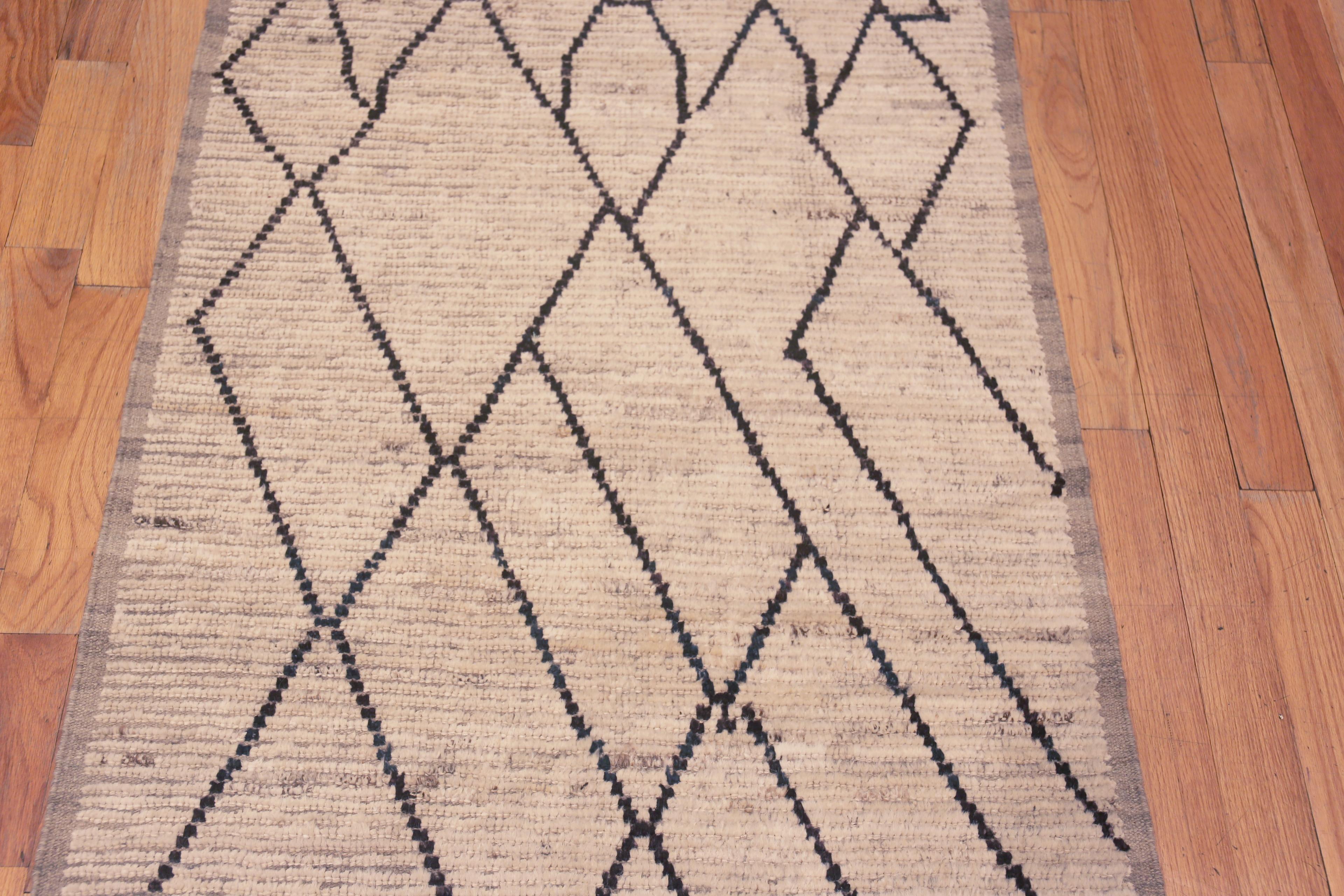 Contemporary Nazmiyal Collection Charcoal Tribal Geometric Modern Runner Rug 3'4