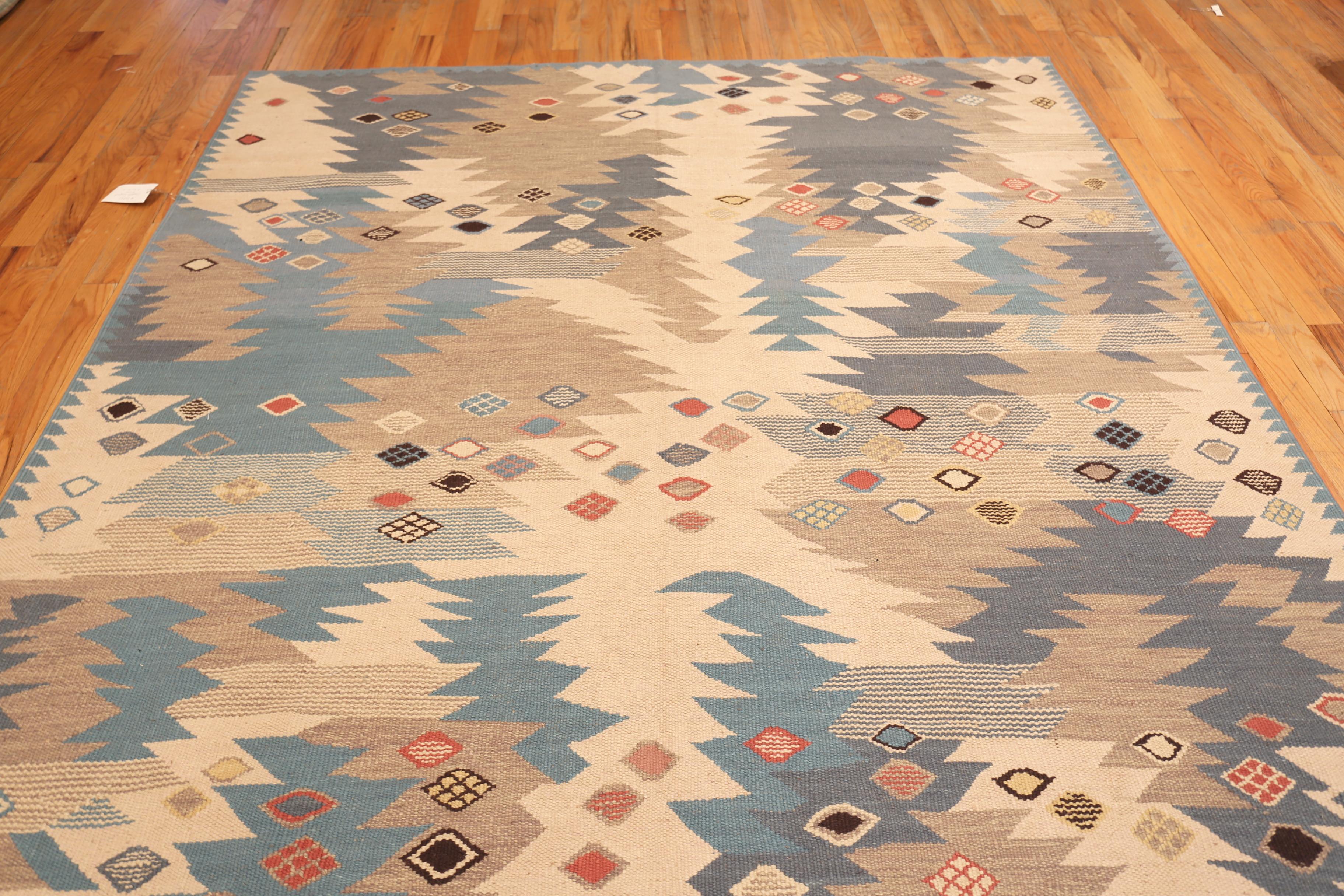 Afghano Nazmiyal Collection Tappeto Kilim in stile svedese contemporaneo 7 ft 9 in x 10 ft in vendita