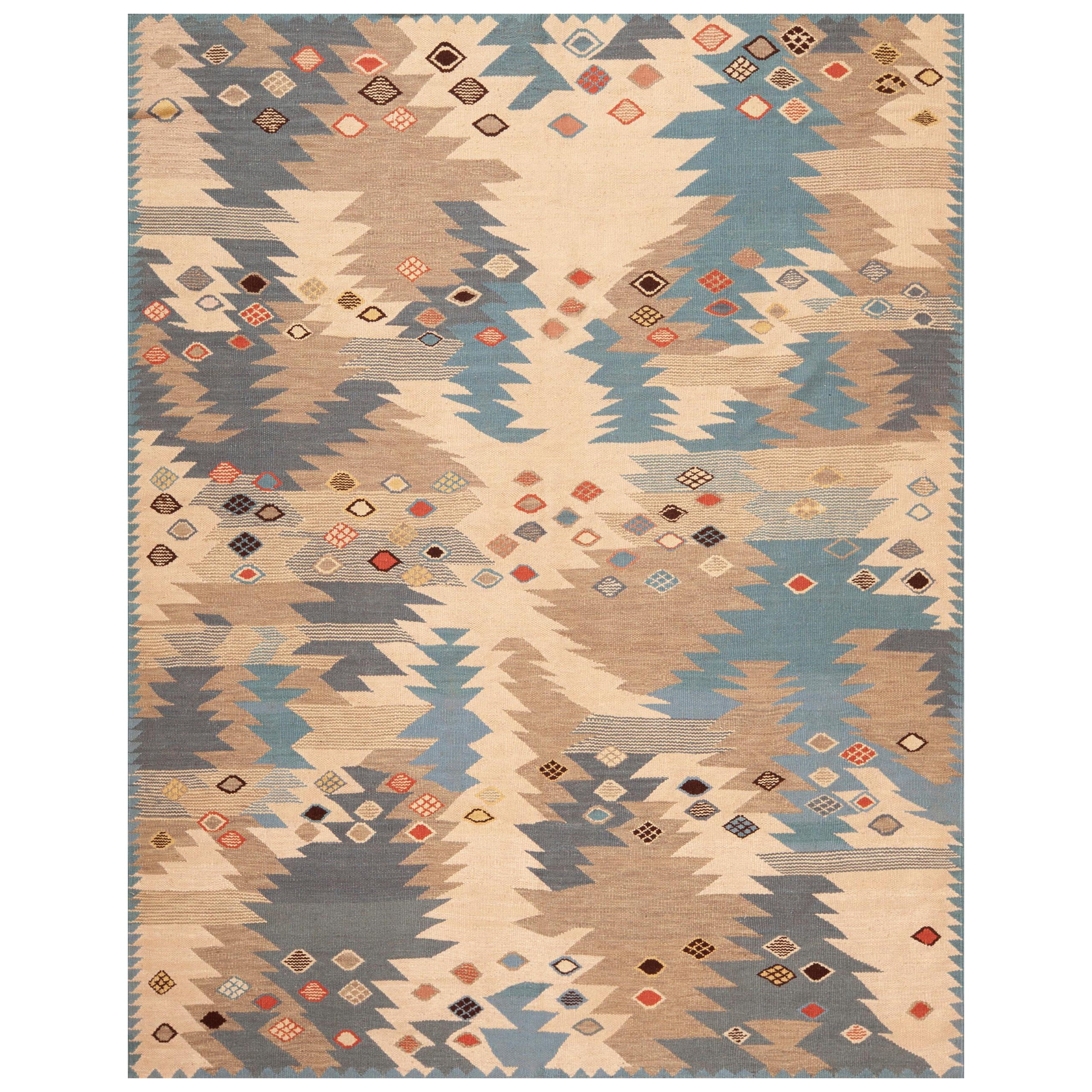 Nazmiyal Collection Tappeto Kilim in stile svedese contemporaneo 7 ft 9 in x 10 ft