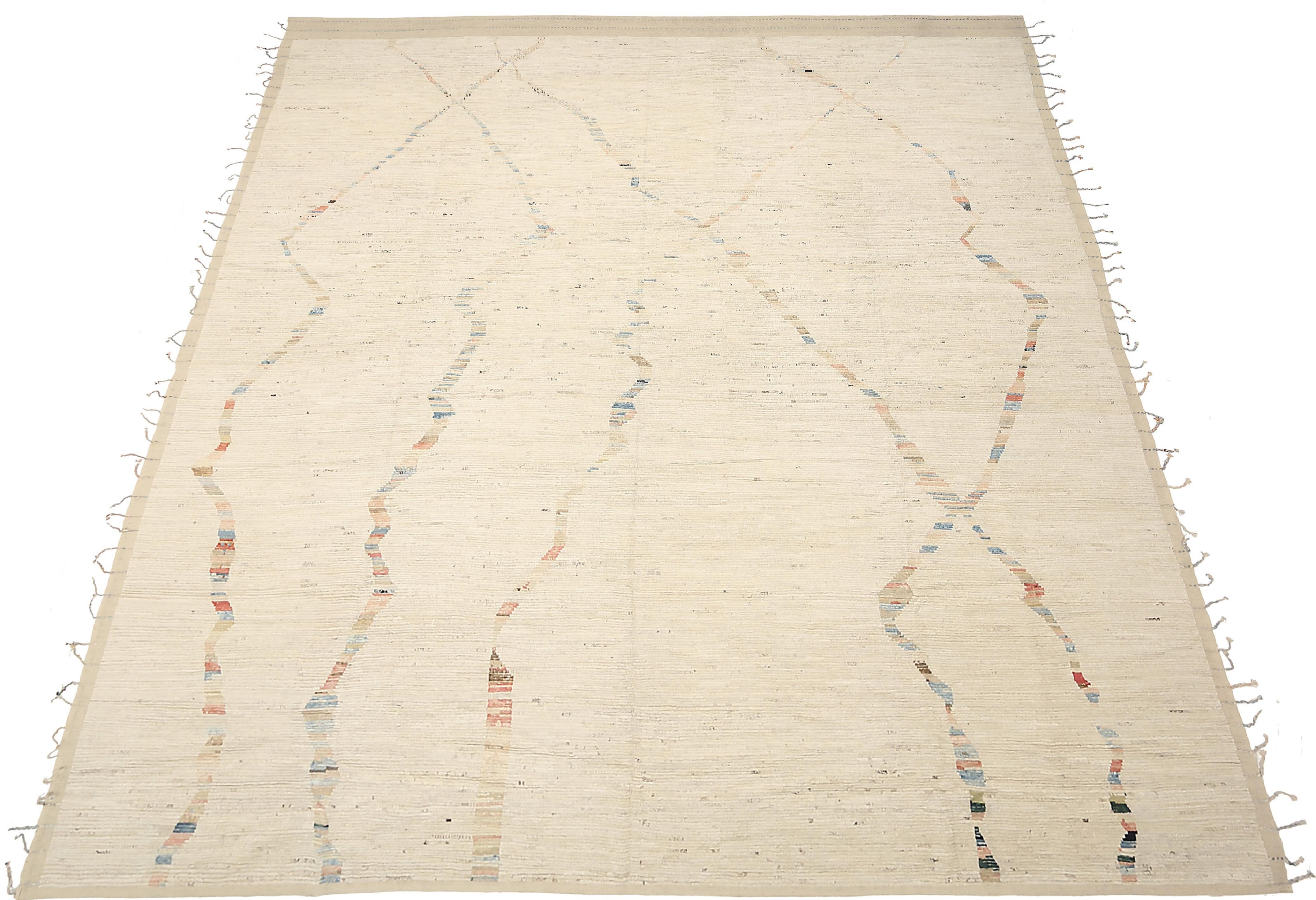 Nazmiyal Collection Cream Modern Distressed Rug. 13 ft 9 in x 16 ft 5