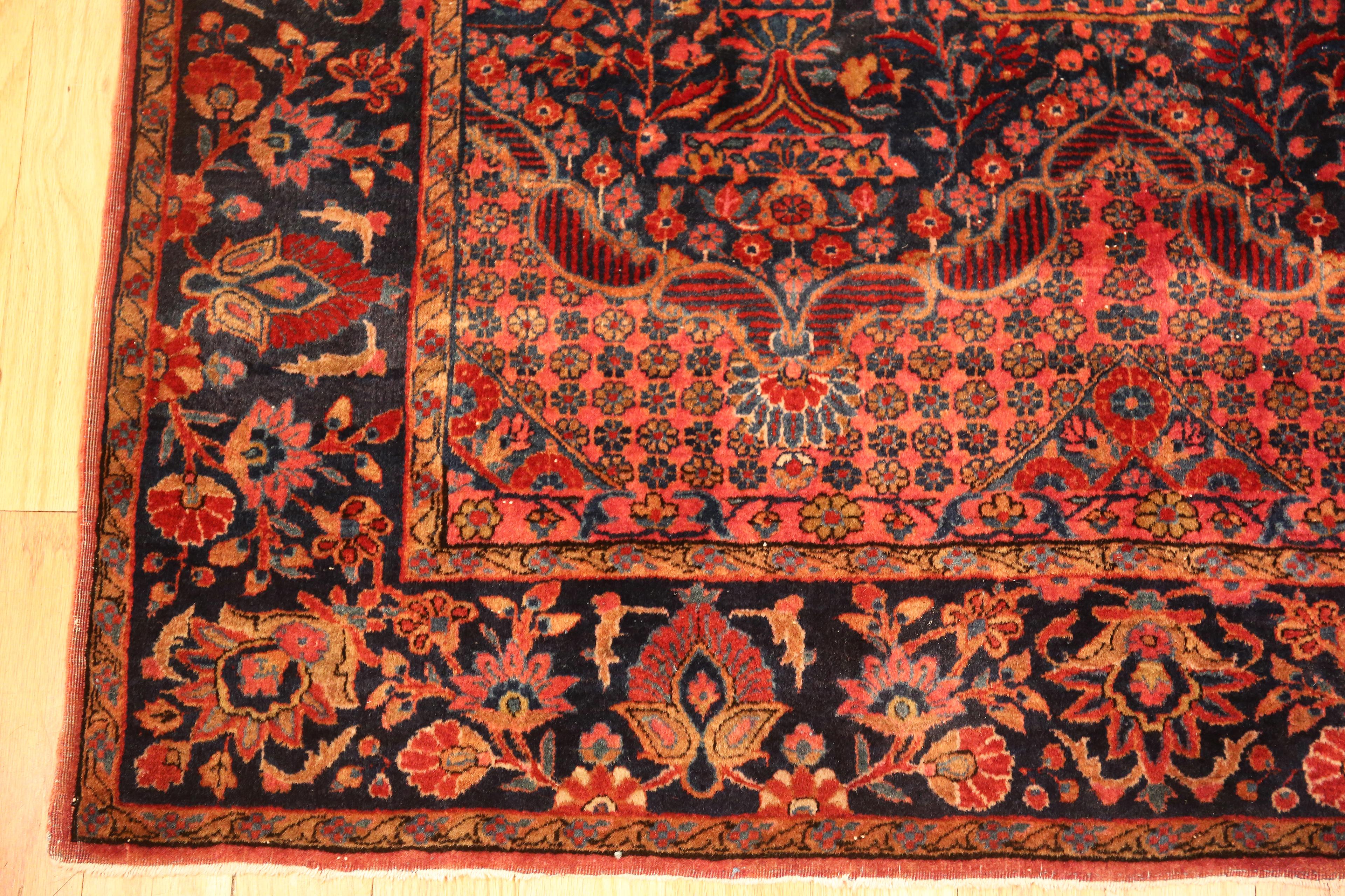 Perse Nazmiyal Collection Cypress Tree Design Antique Tapis Persan Kashan en vente
