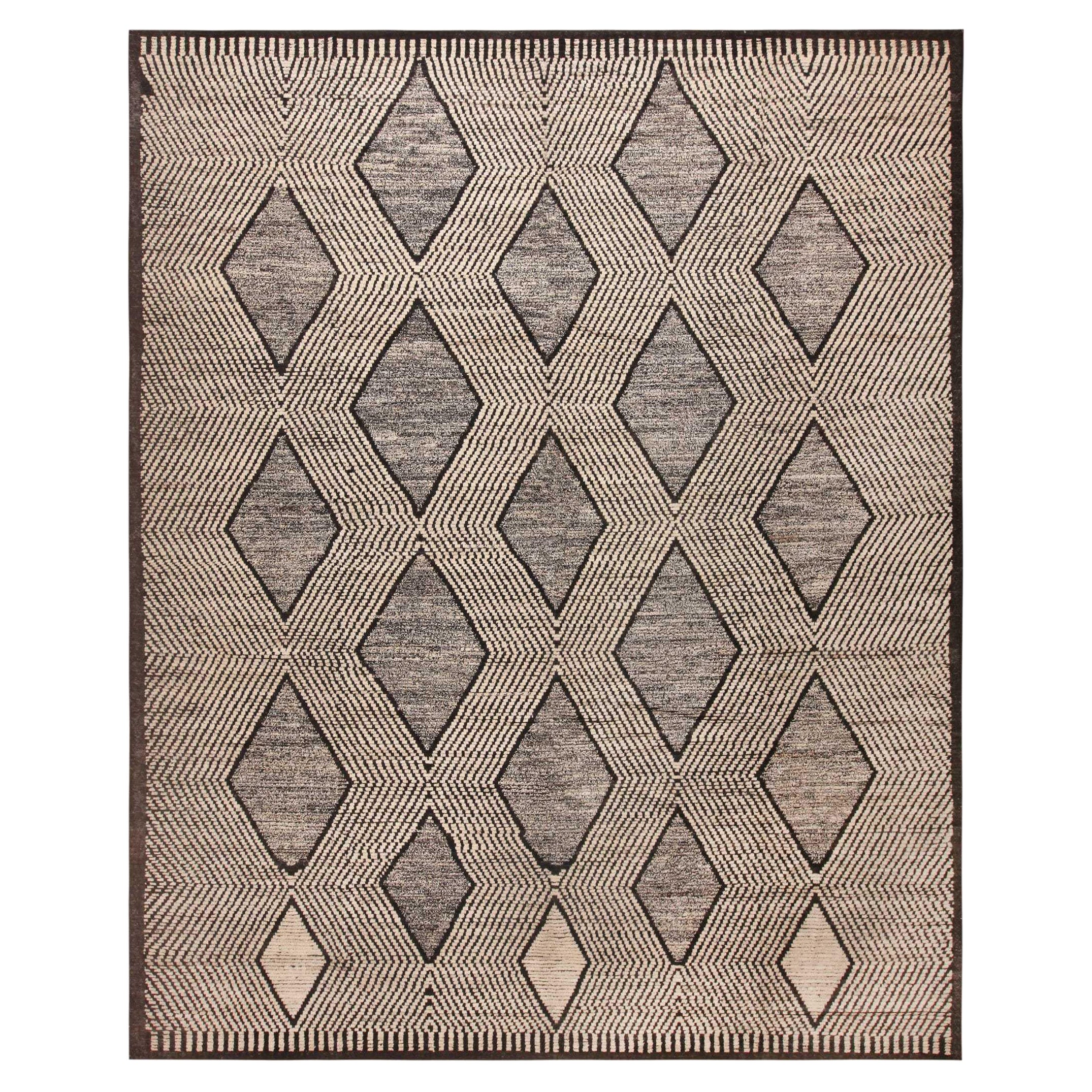 Collection'S Decorative Diamond Design Modern Large Area Rug 13'2" x 16'