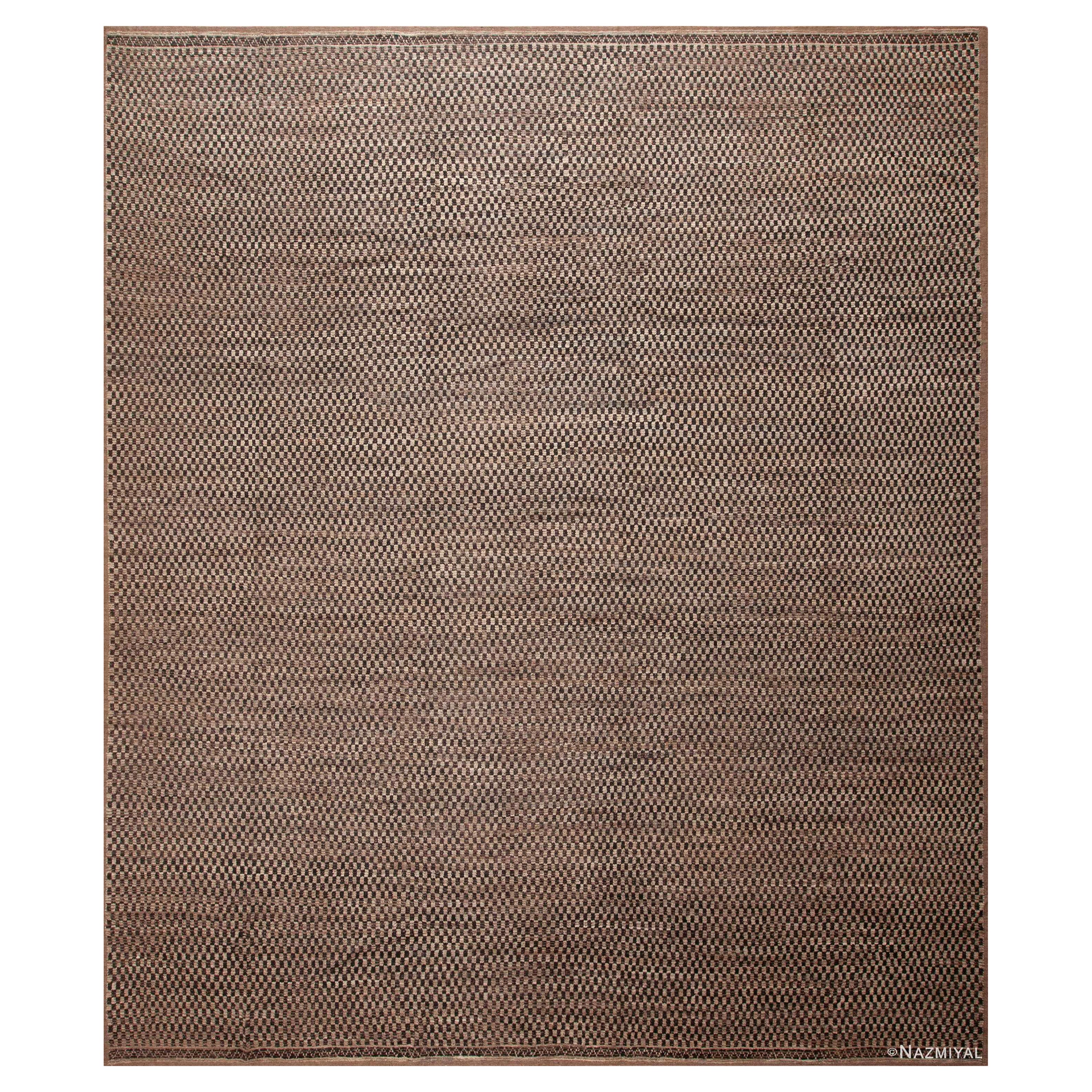 Nazmiyal Collection Tappeto moderno con design a scacchiera marrone terra 13'5" x 15'7" in vendita