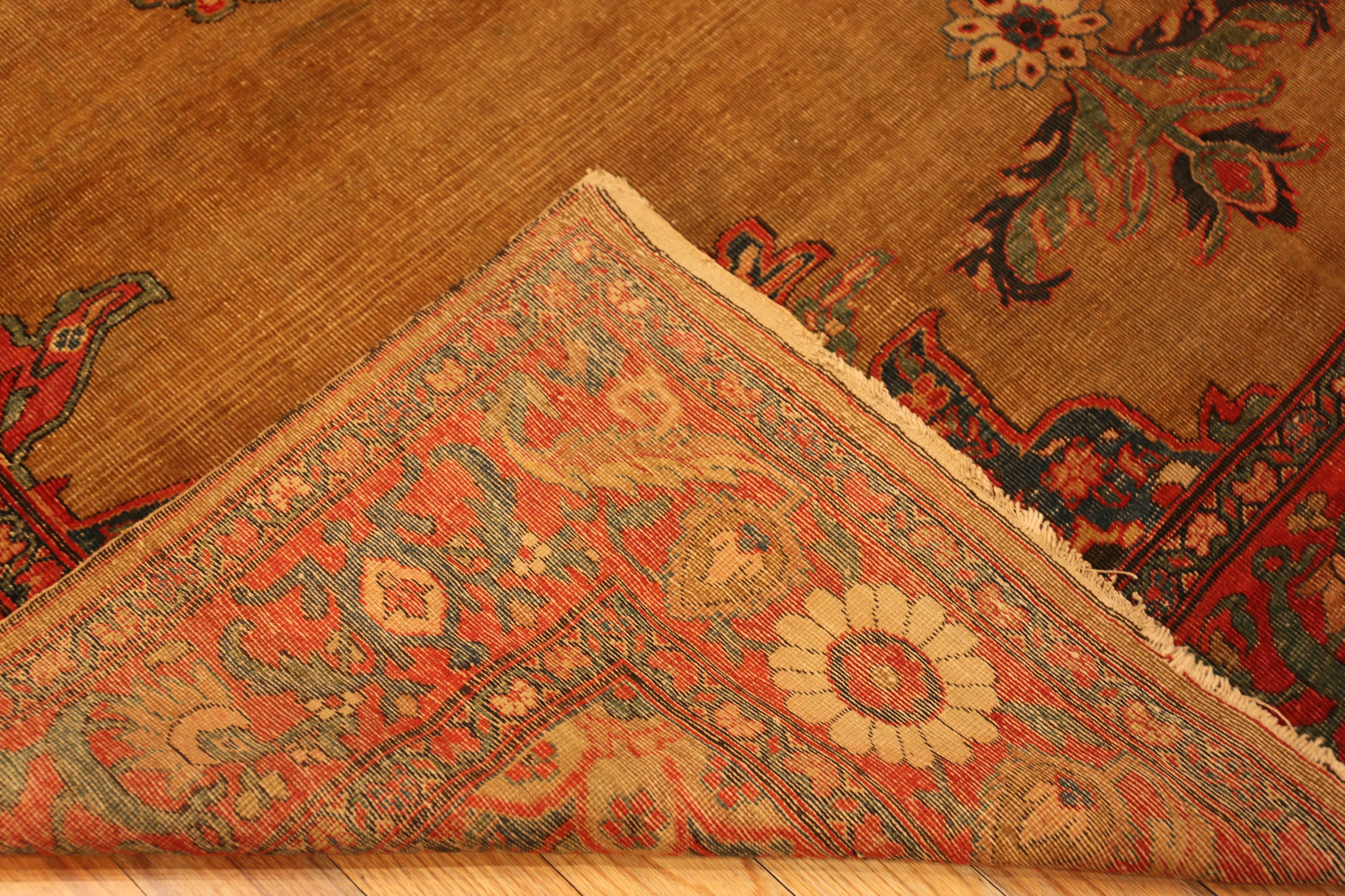 Nazmiyal Collection Floral Persian Sultanabad Rugs 6 ft 9 in x 9 ft 8 in (20. Jahrhundert) im Angebot
