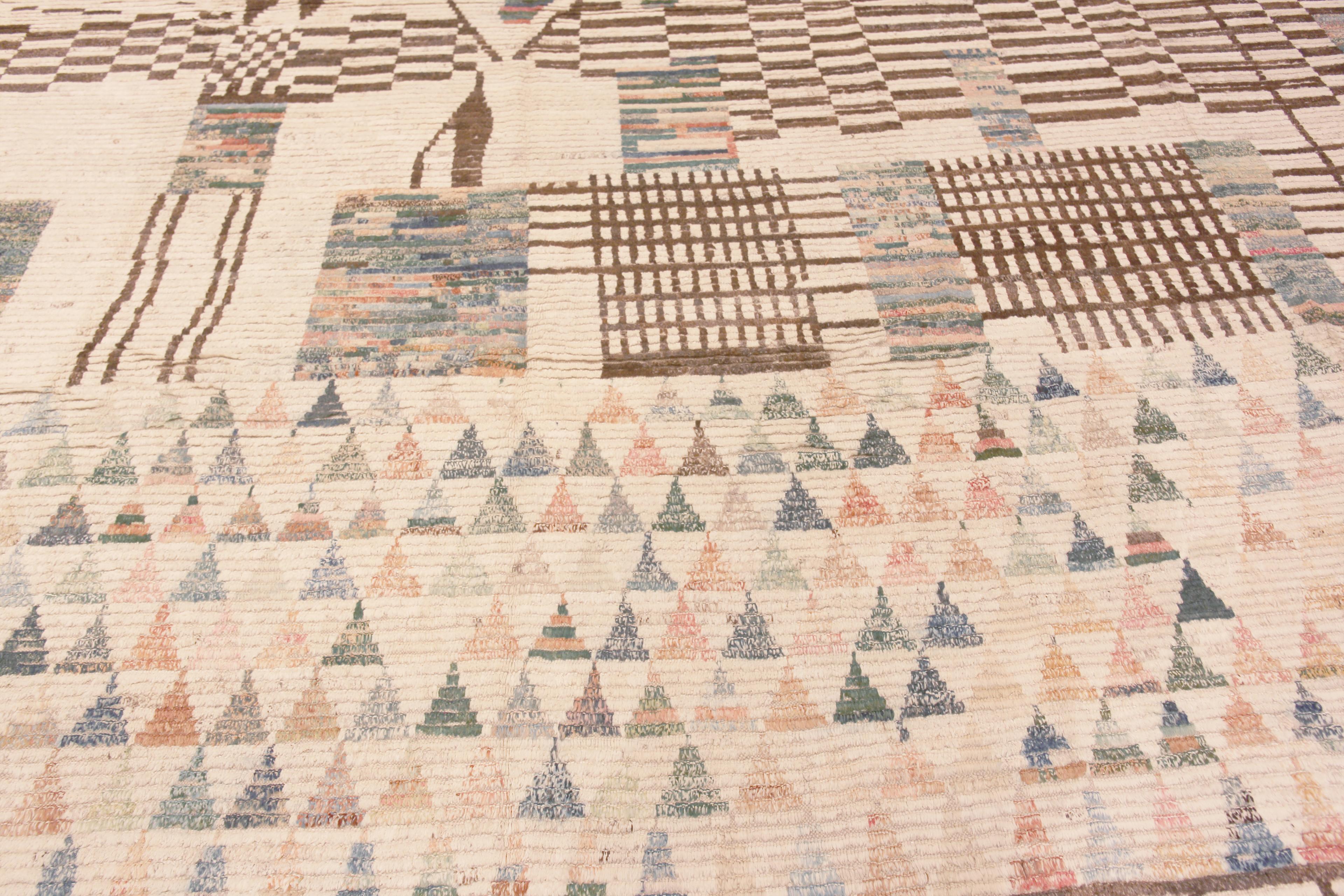 Tapis de la collection Nazmiyal, d'art populaire moderne d'Asie centrale 12'6