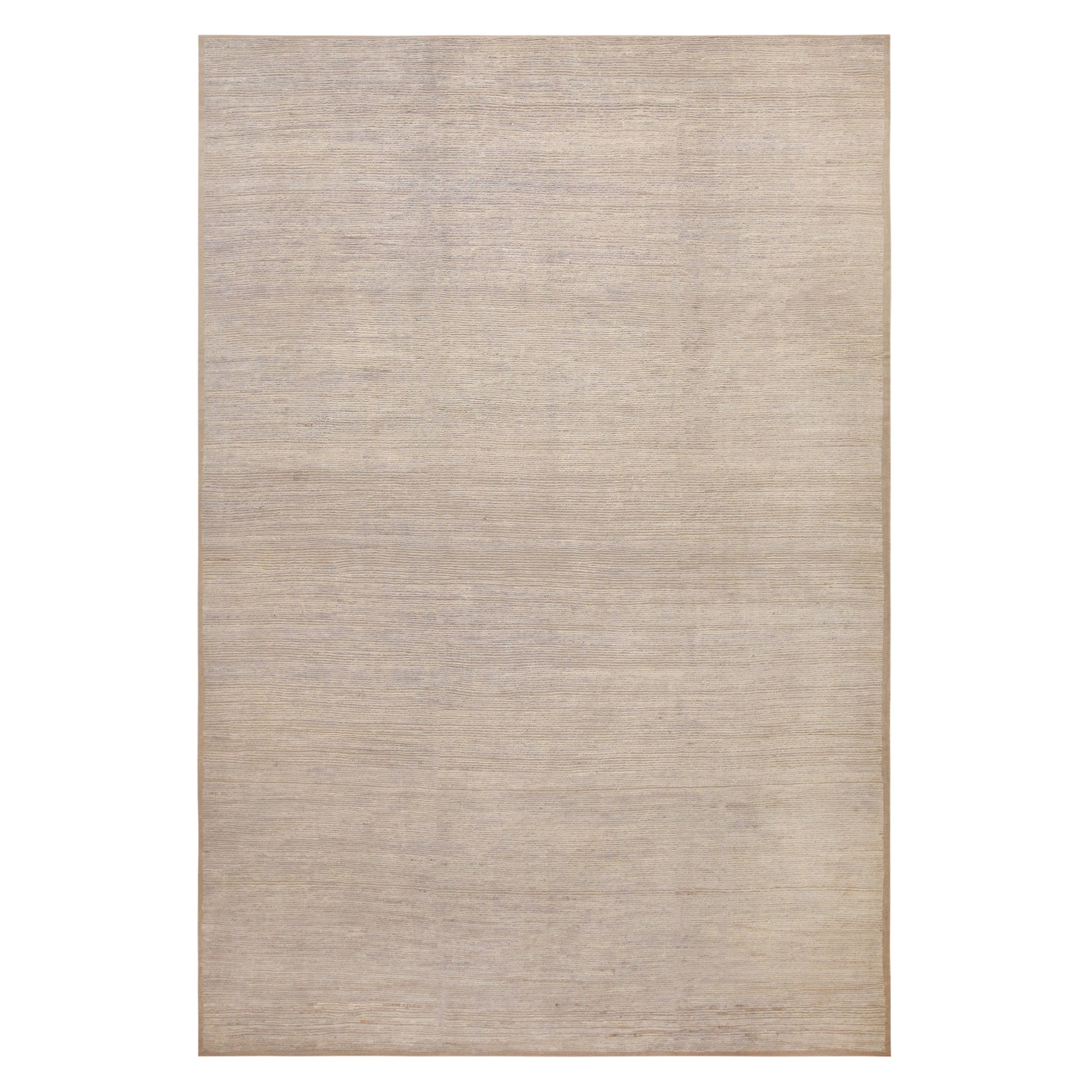 Tappeto moderno minimalista Nazmiyal Collection dai toni delicati. 9 ft 6 in x 13 ft 10 in