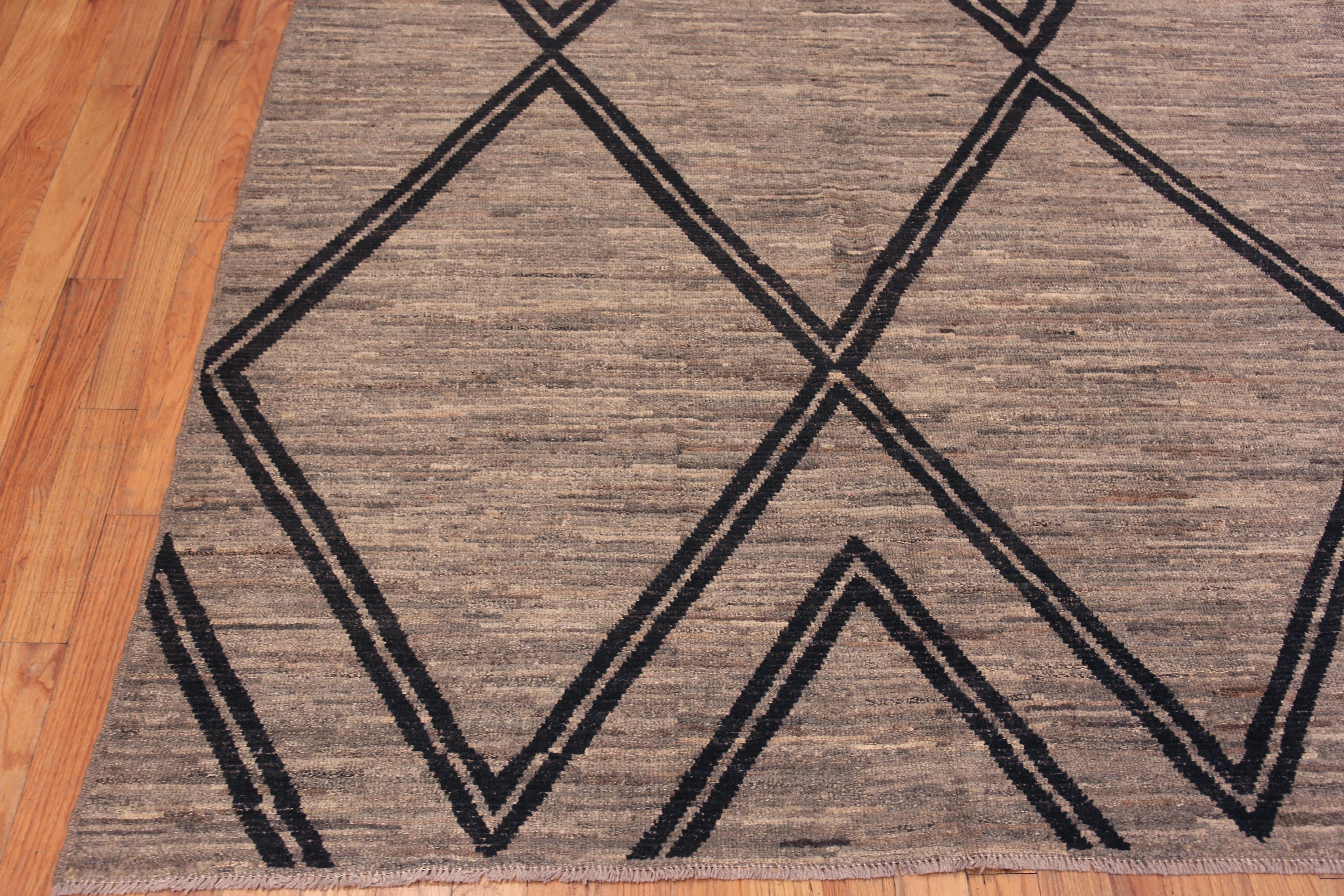 Wool Nazmiyal Collection Geometric Chevron Design Grey Color Modern Rug 9'1