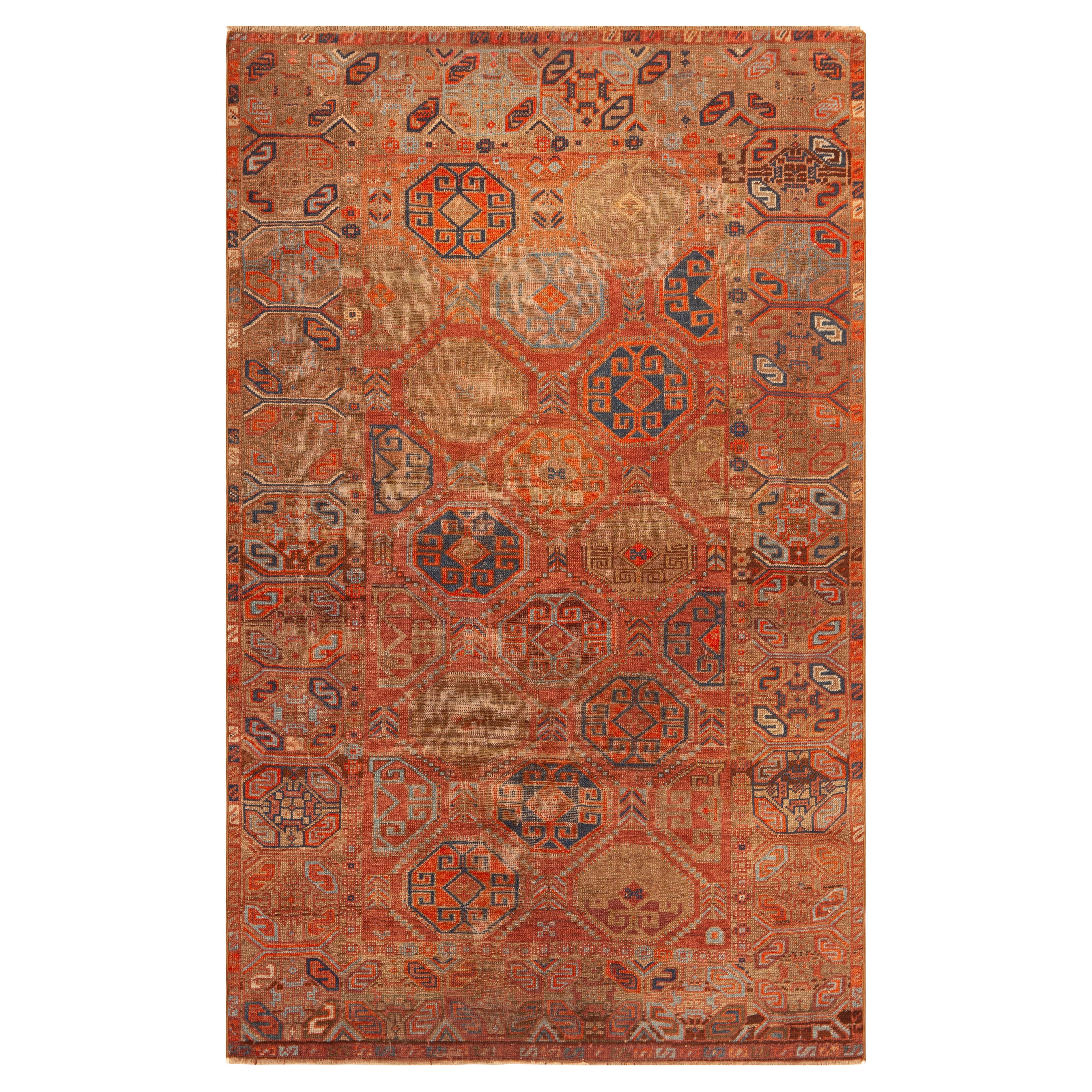 Nazmiyal Collection Geometrisches Design Persisch Baluch Teppich 3 ft 9 in x 5 ft 11 in im Angebot