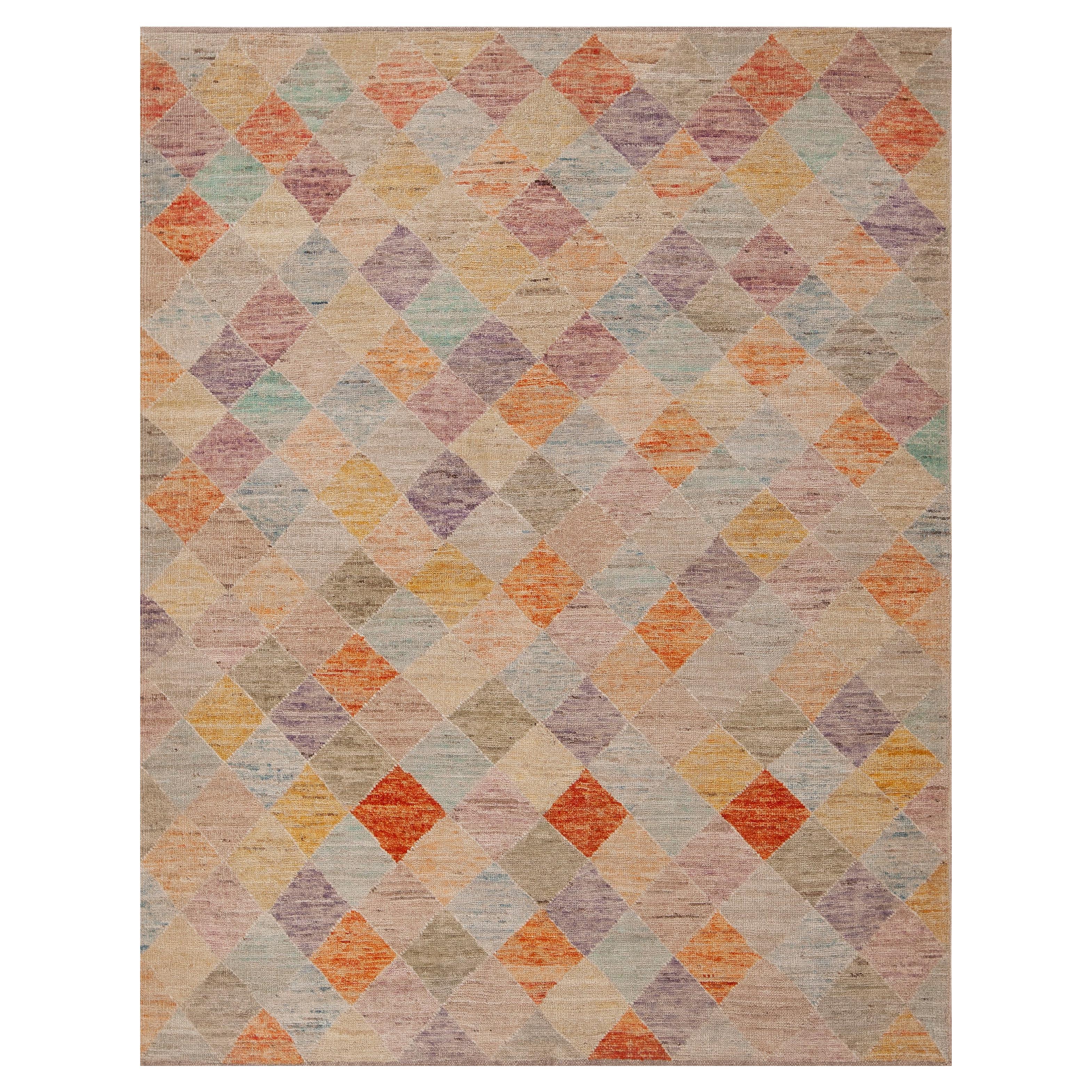 Moderner Teppich der Nazmiyal Kollektion mit geometrischem Diamantdesign 5'1" x 6'6" im Angebot
