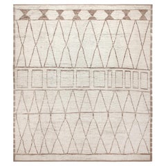 Collection Nazmiyal, tapis décoratif moderne ivoire géométrique 13'2" x 14'6"