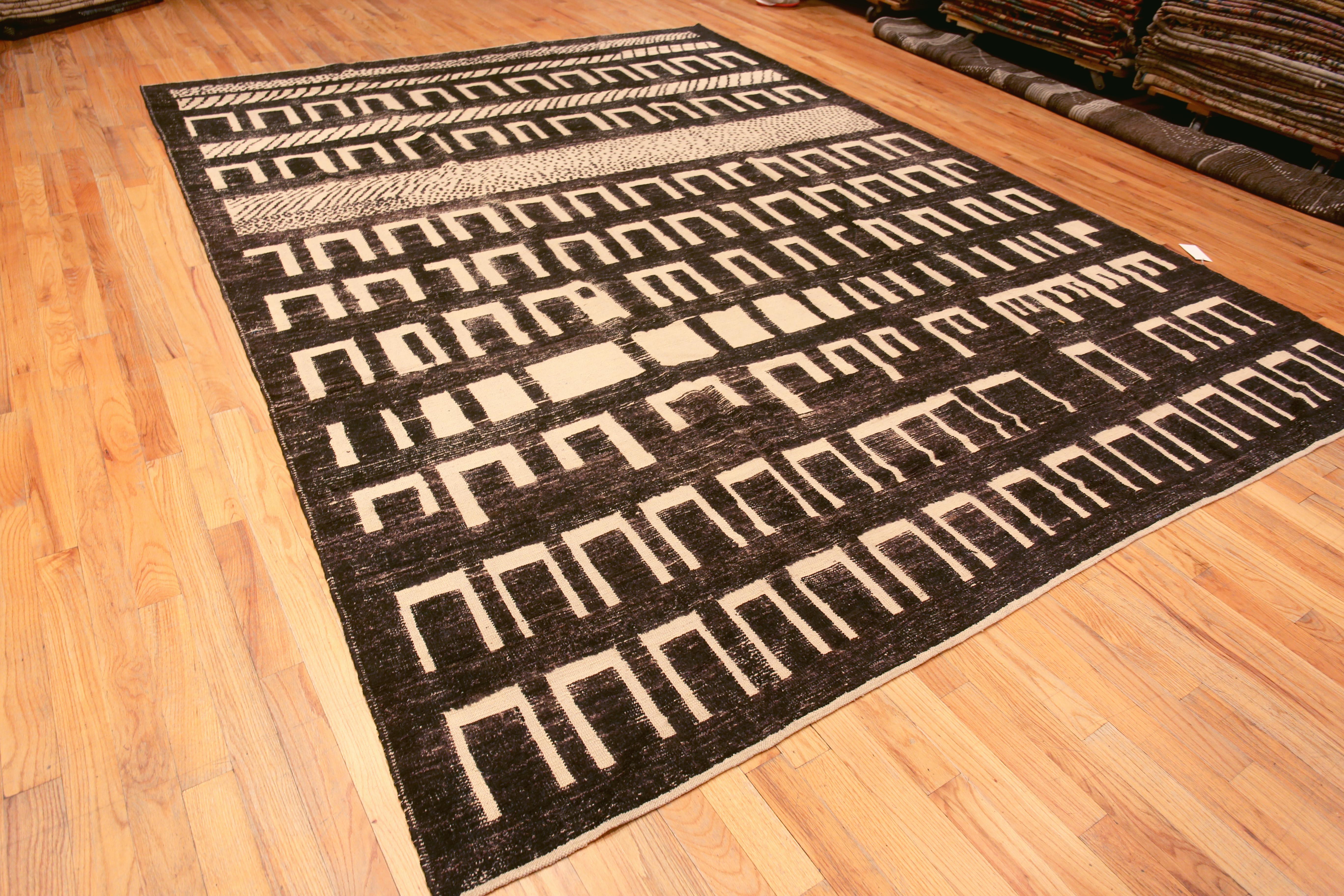 Contemporary Nazmiyal Collection Graphic Tribal Primitive Geometric Modern Rug 10'3