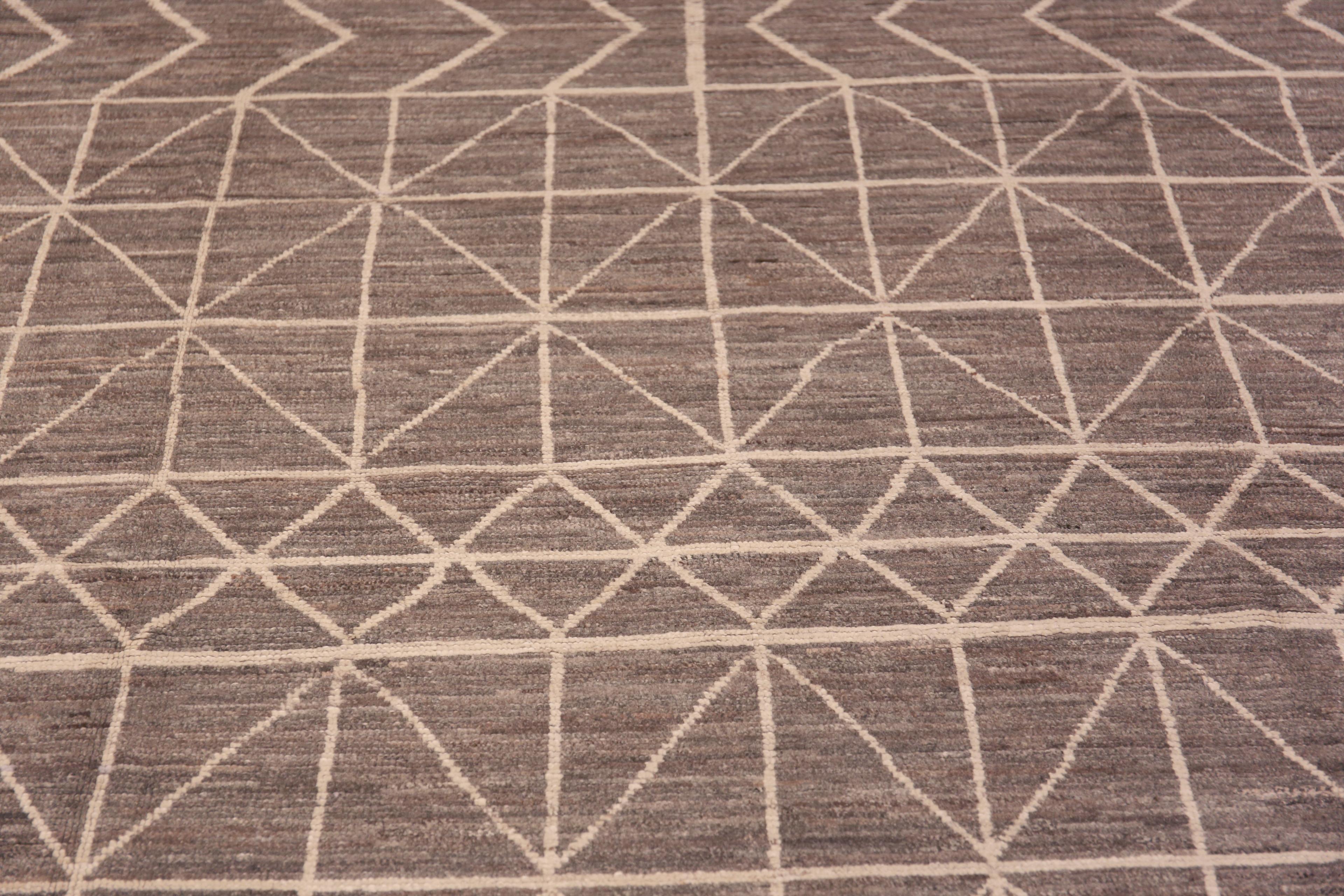 Hand-Knotted Nazmiyal Collection Gray and Cream Color Tribal Design Modern Rug 9'10