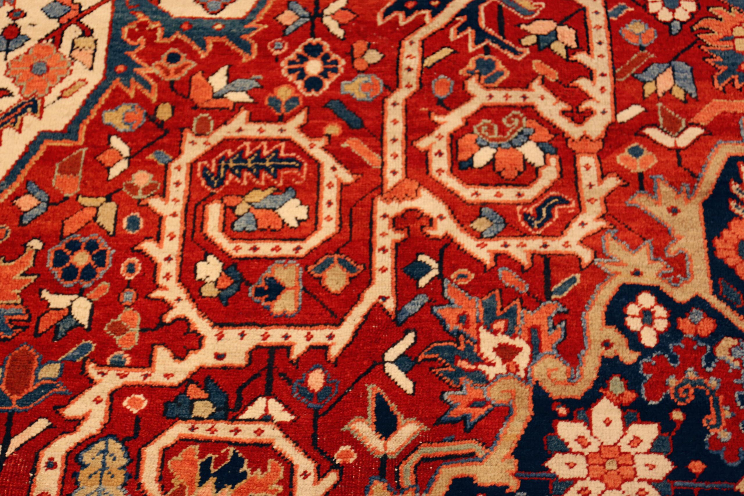 Nazmiyal Collection Heriz Rug Persian Weaving 10 ft 4 in x 13 ft 4 in For Sale 1