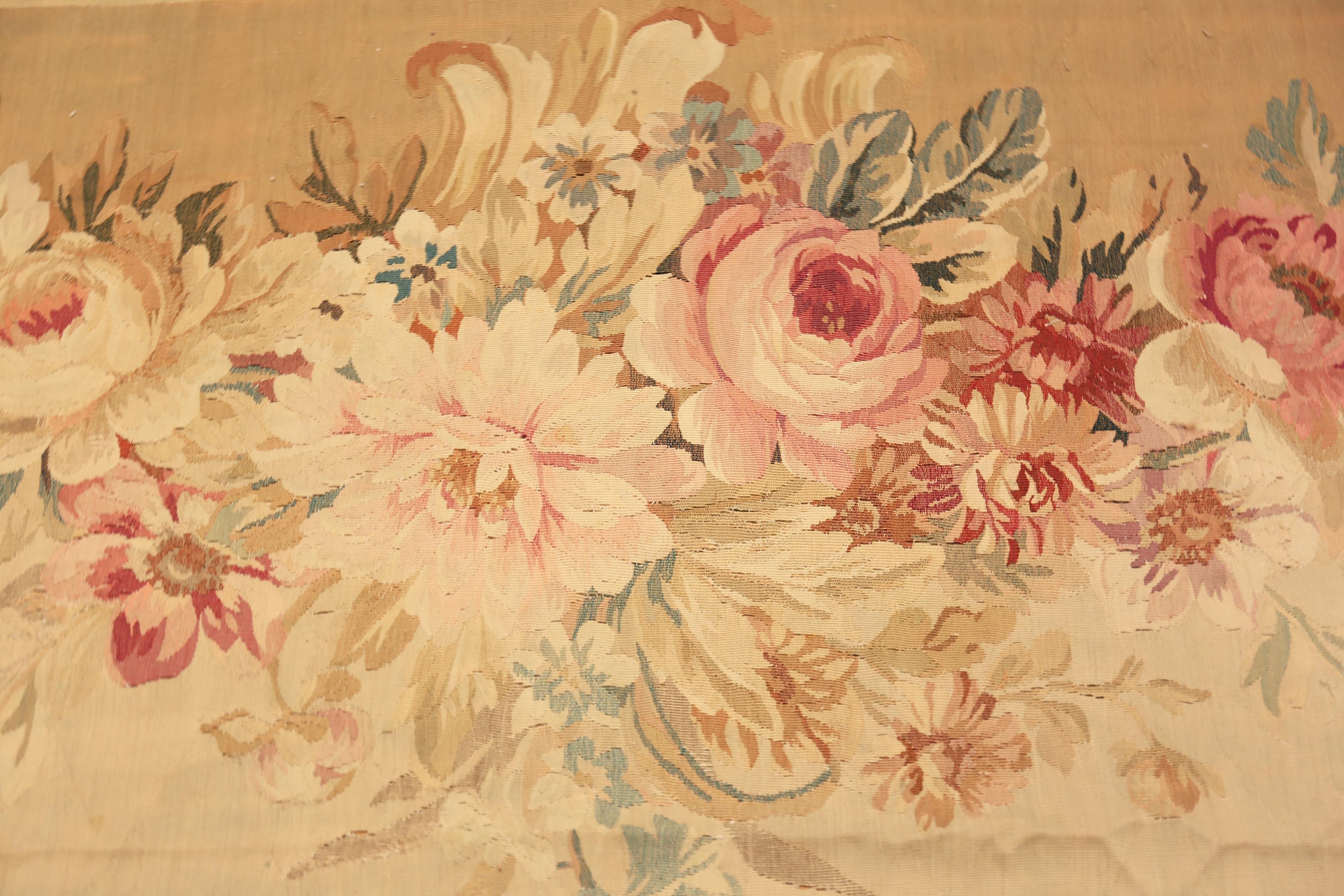 Nazmiyal Collection Large Antique French Aubusson Rug 18 ft 2 in x 20 ft In Good Condition For Sale In New York, NY