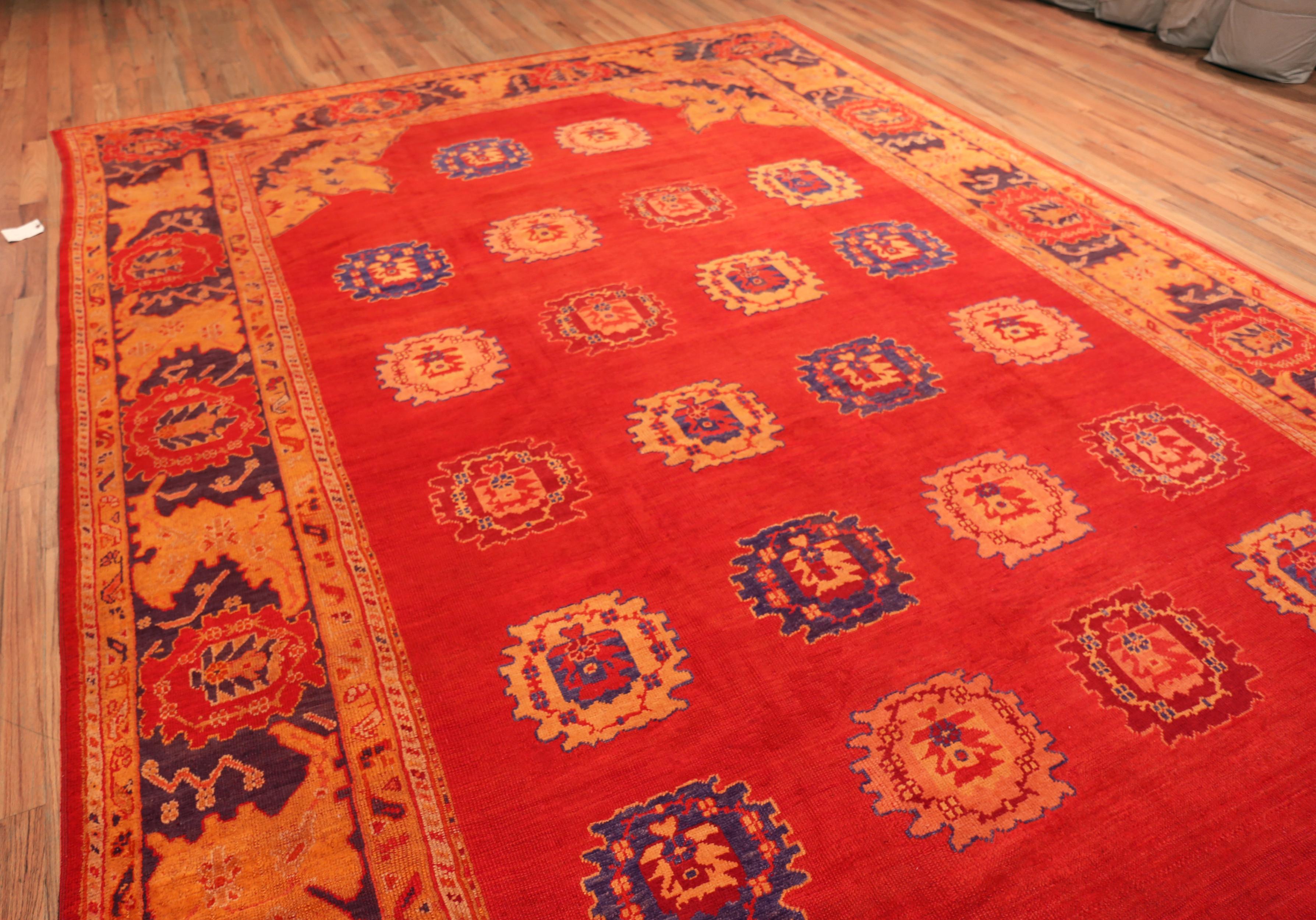 Large Antique Turkish Oushak Rug, Country of origin: Turkish rug, circa date: 1900