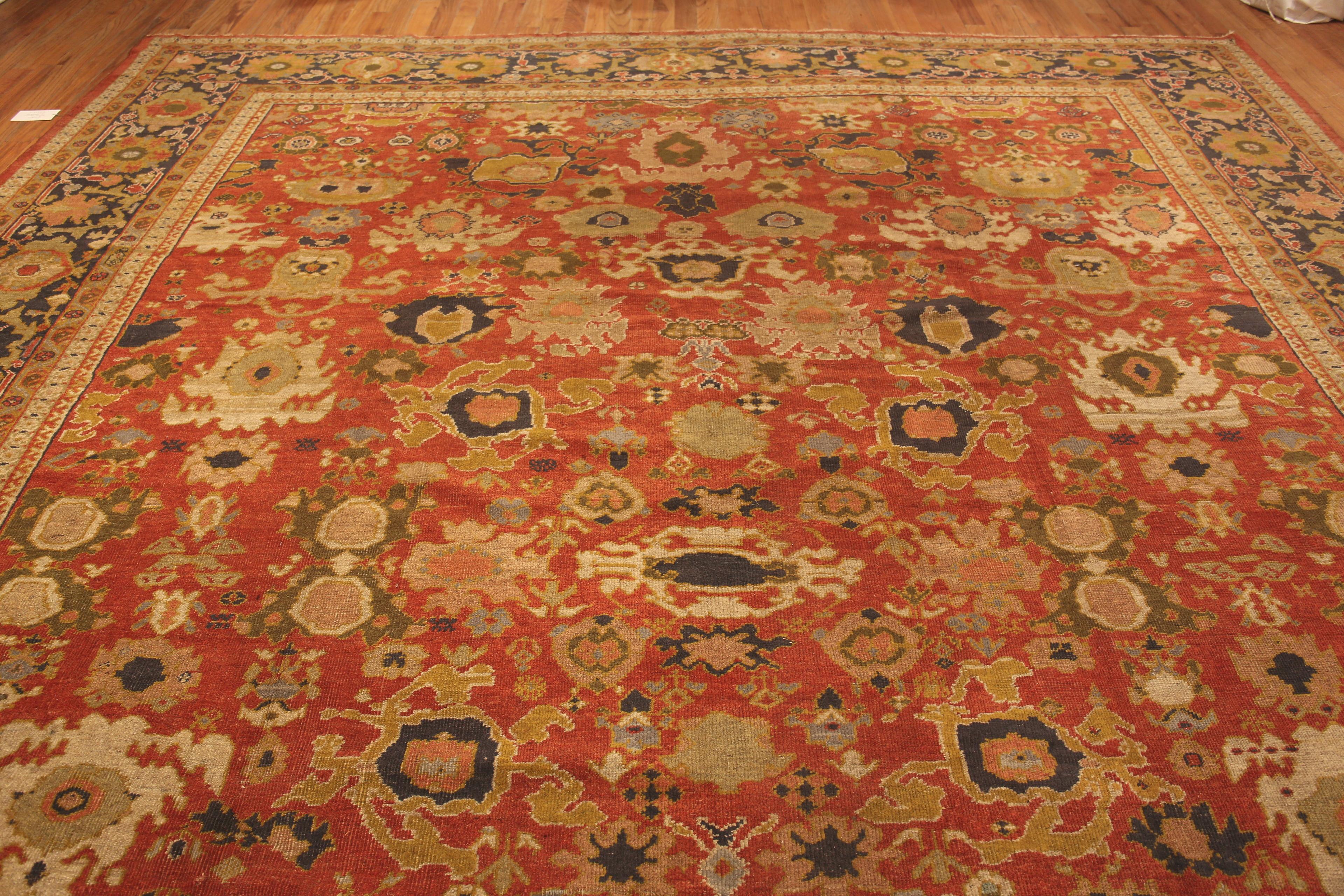 Großer antiker persischer Sultanabad-Teppich aus Sultanabad. 13 ft 5 in x 17 ft 2in (19. Jahrhundert) im Angebot