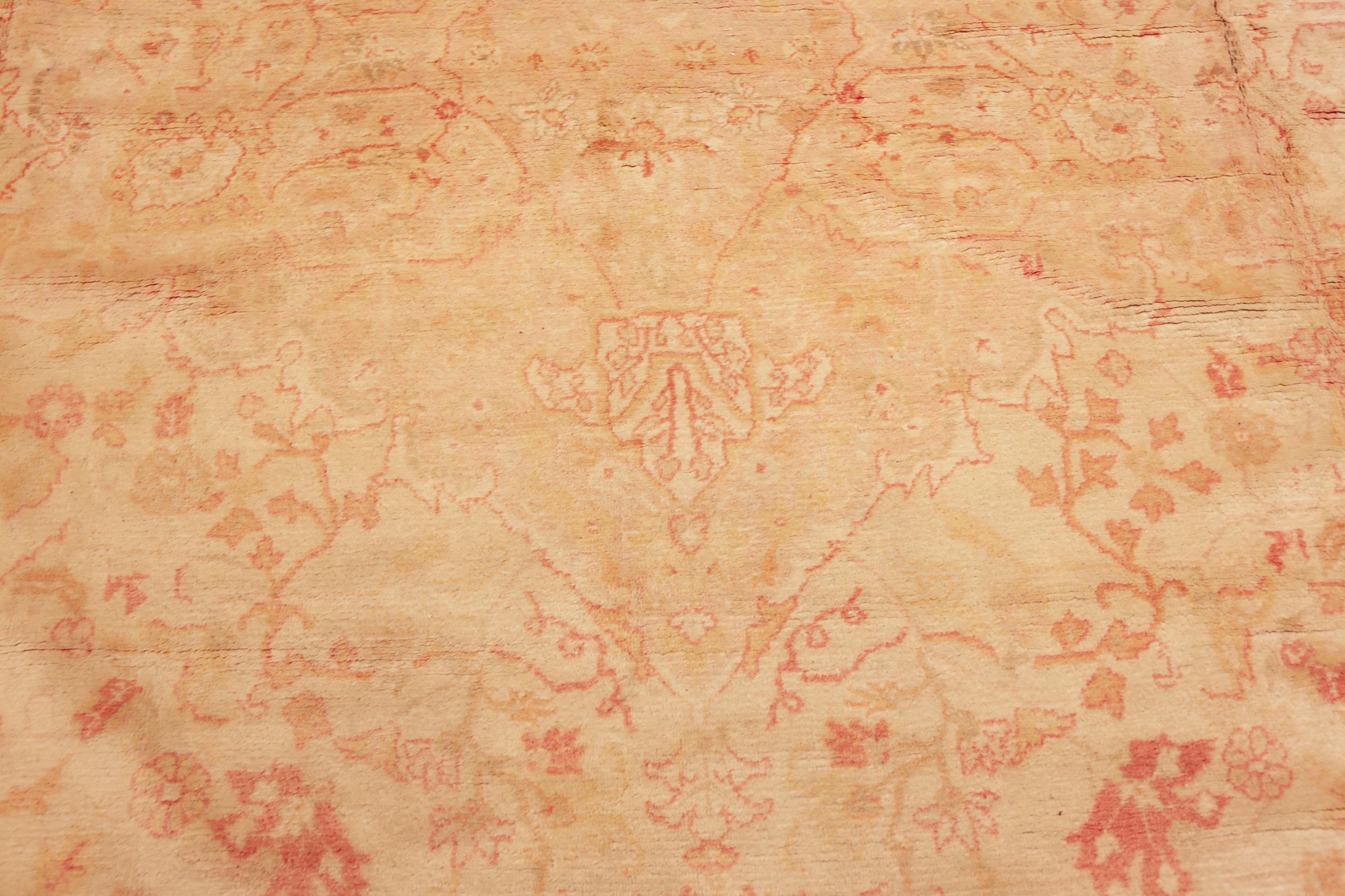 Collection Nazmiyal Collection Large Antique Turkish Oushak Rug 14 ft 4 in x 19 ft en vente 2