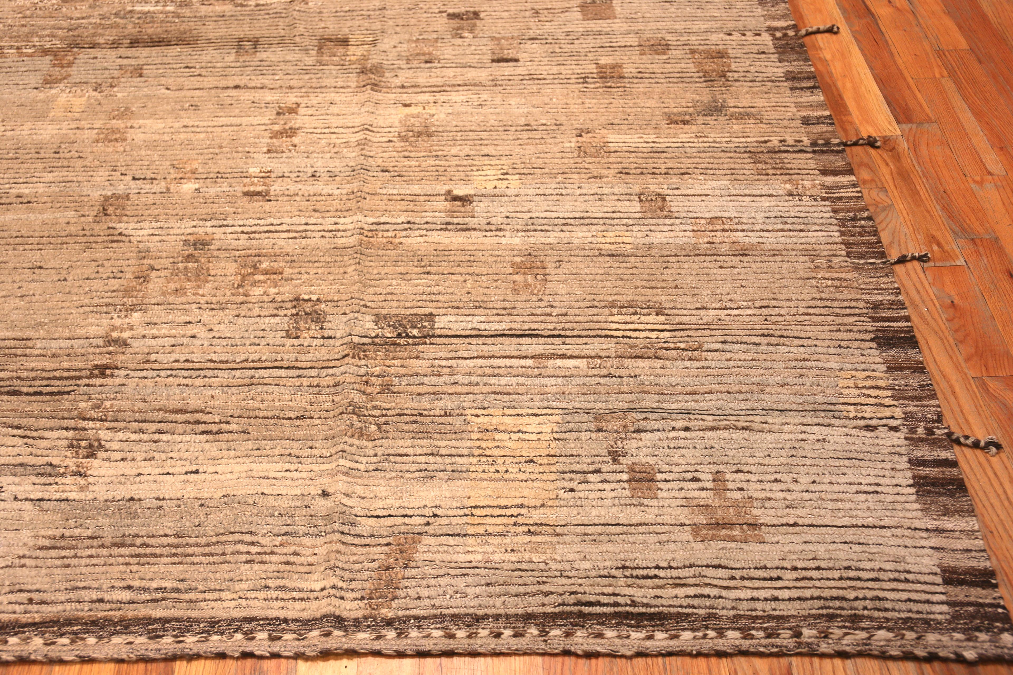 Central Asian Nazmiyal Collection Large Earthy Tones Trendy Modern Area Rug 13'10