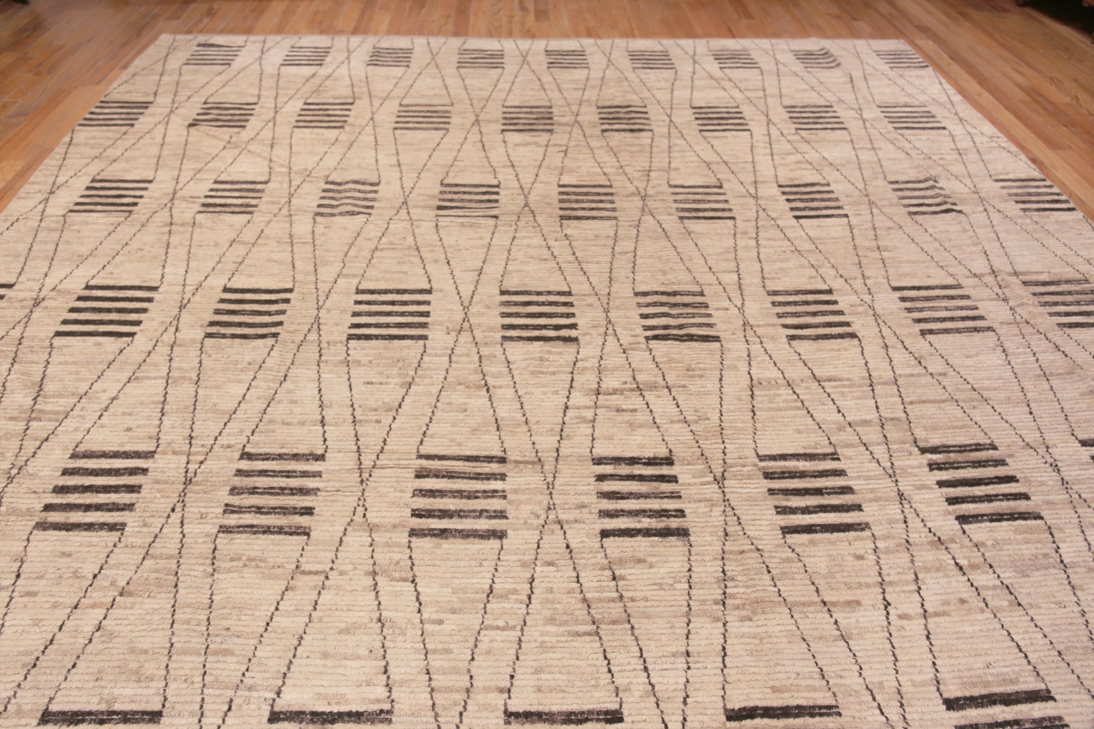 Hand-Knotted Nazmiyal Collection Large Size Geometric Cream Brown Modern Area Rug 12' x 17'6