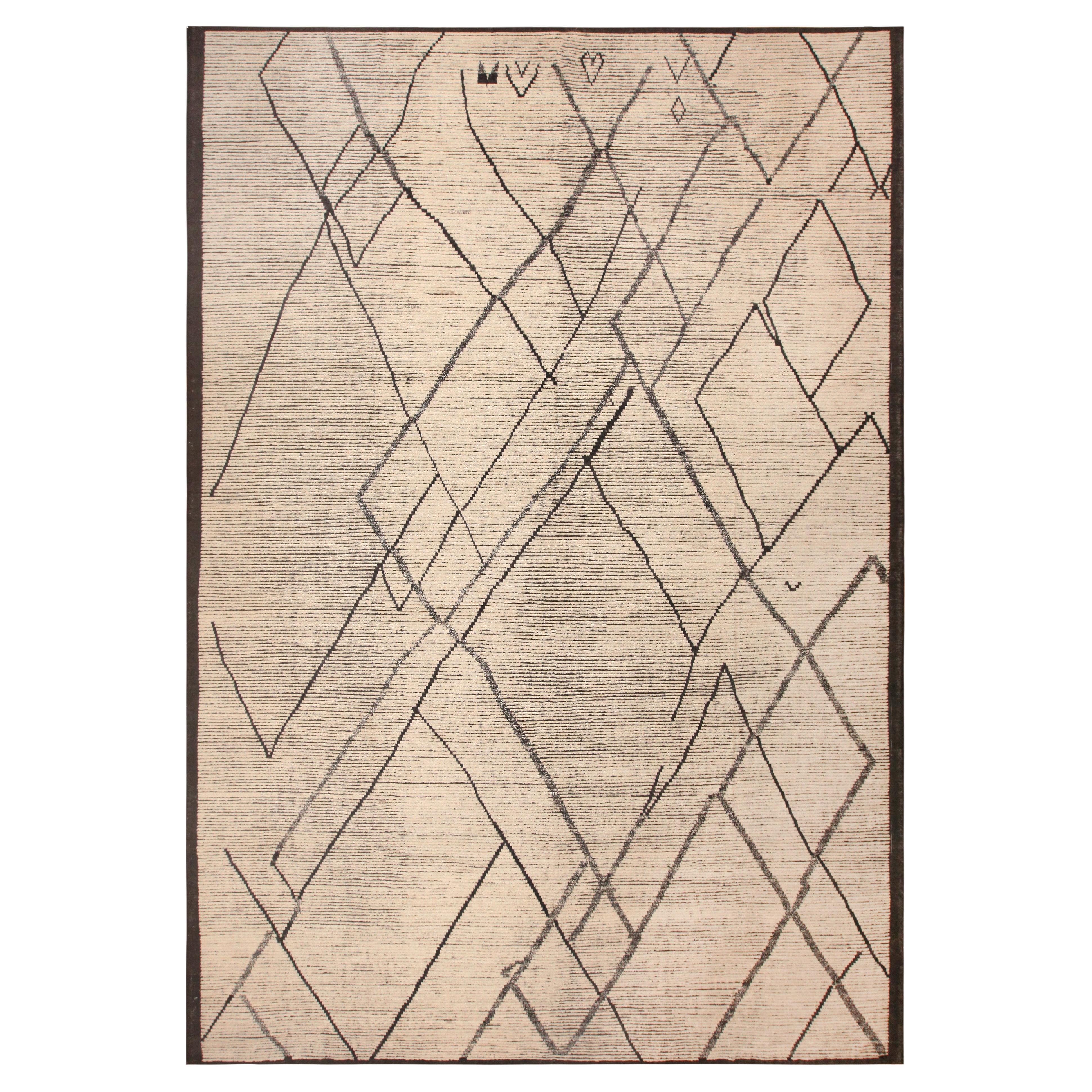 Nazmiyal Collection Large Trendy Tribal Modern Decorative Area Rug 13'2" x 19'1" For Sale